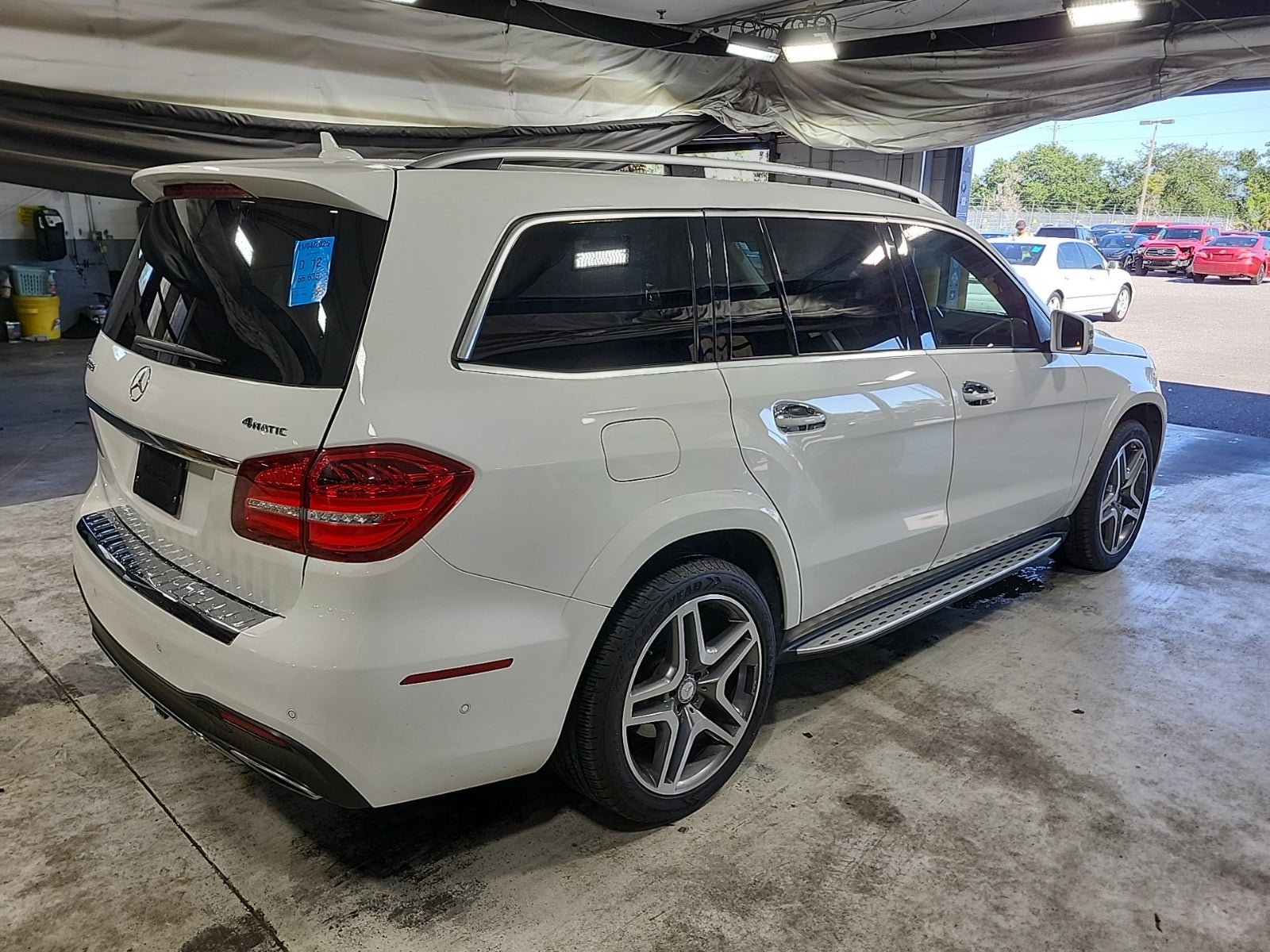 2017 Mercedes Benz GLS 550 4MATIC photo 4