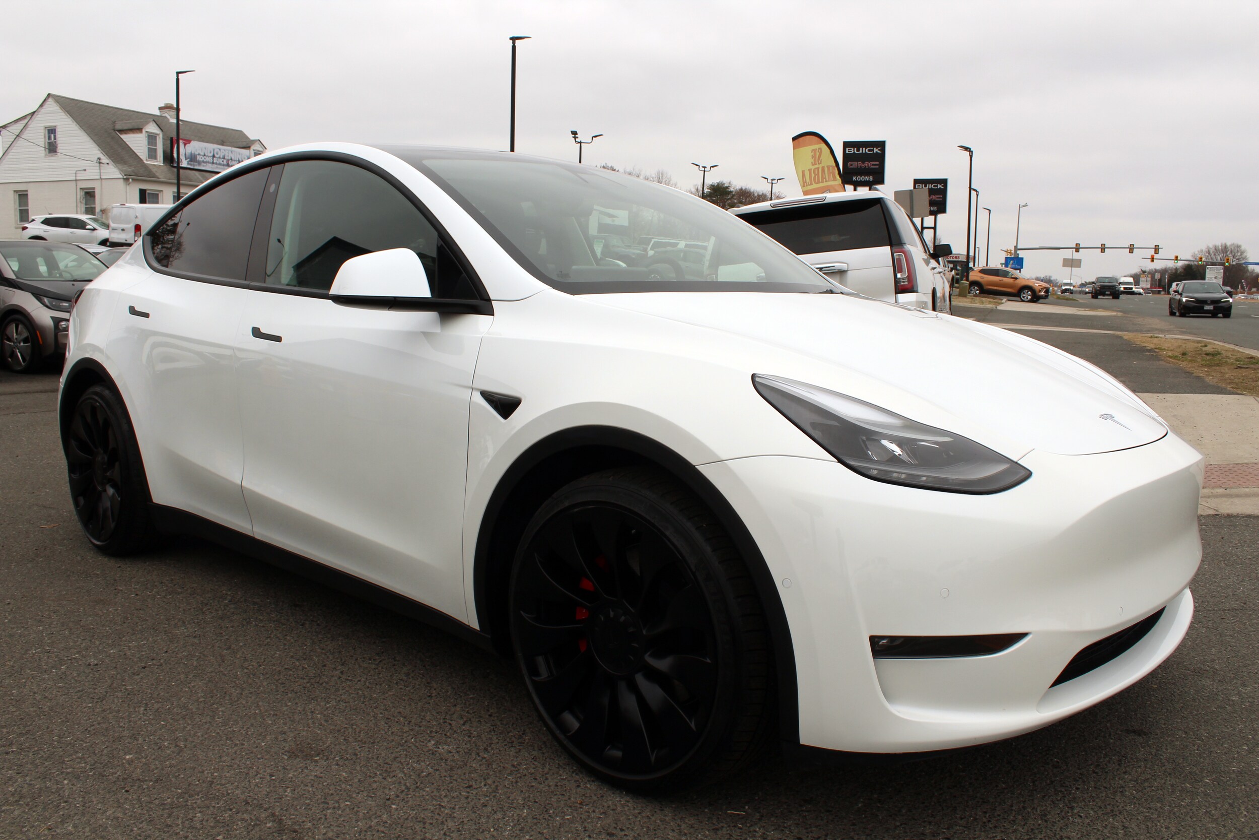 2022 Tesla Model Y Performance photo 3