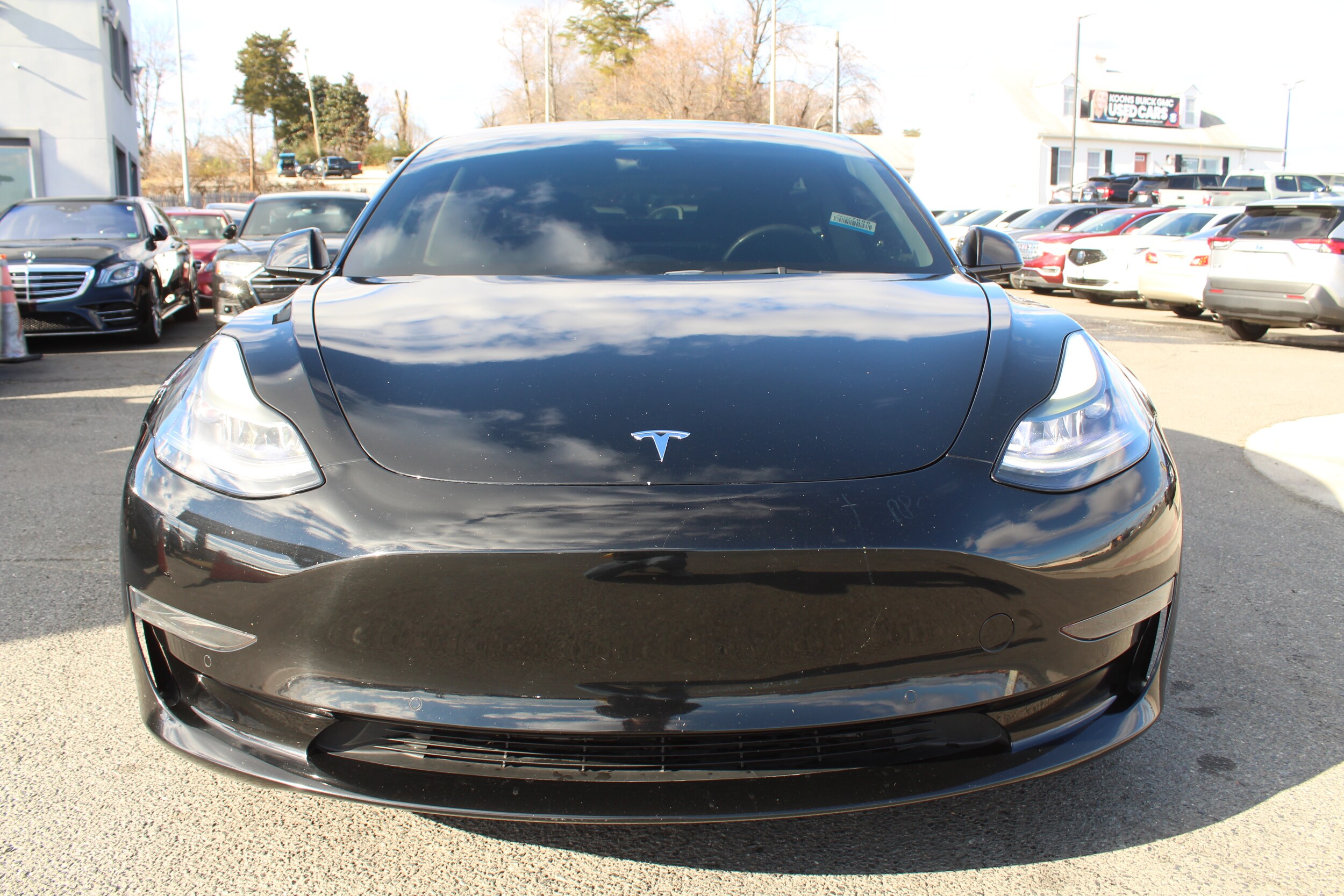 2021 Tesla Model 3 Standard Range Plus photo 2