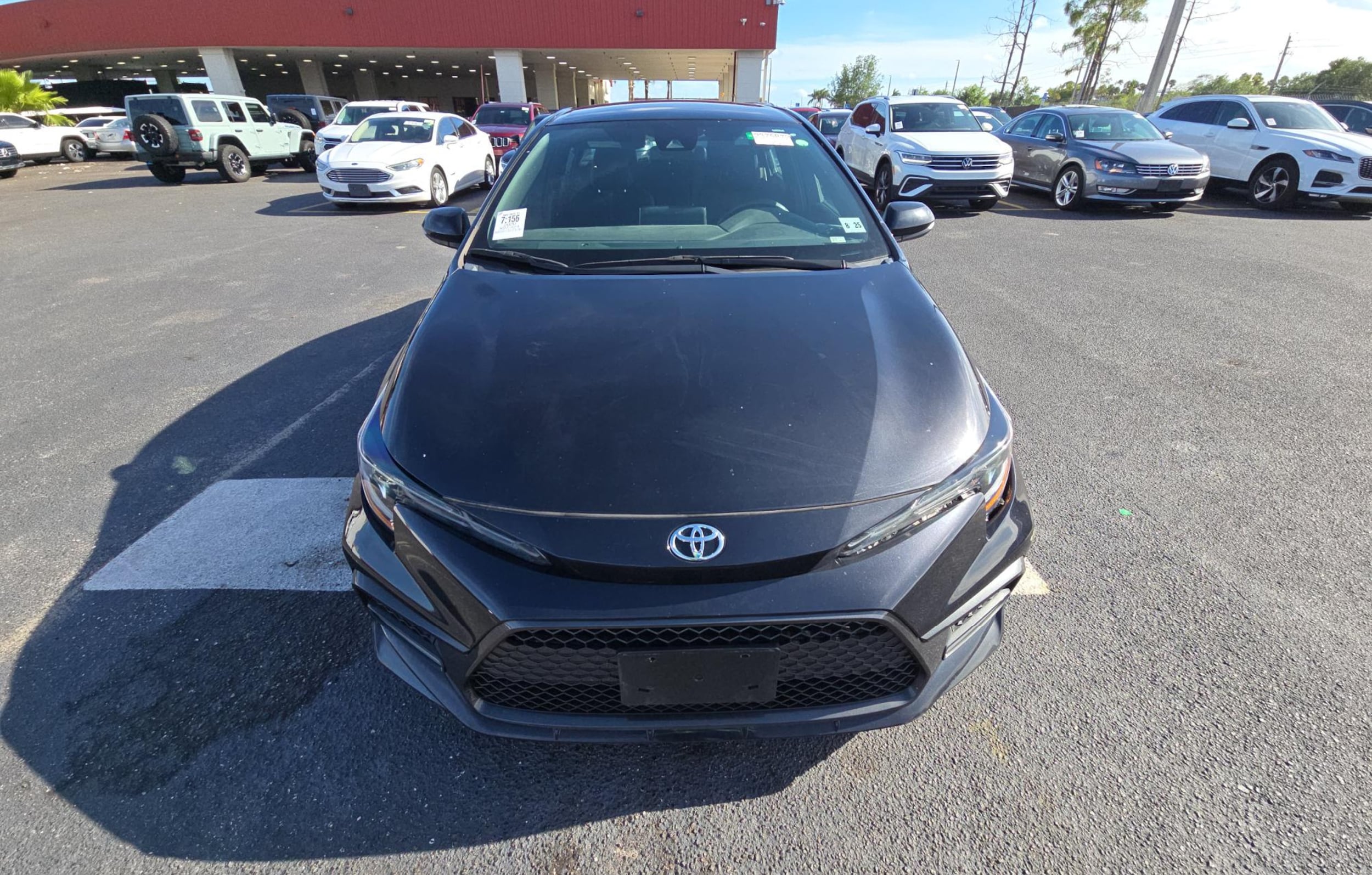 Toyota Corolla SE FWD