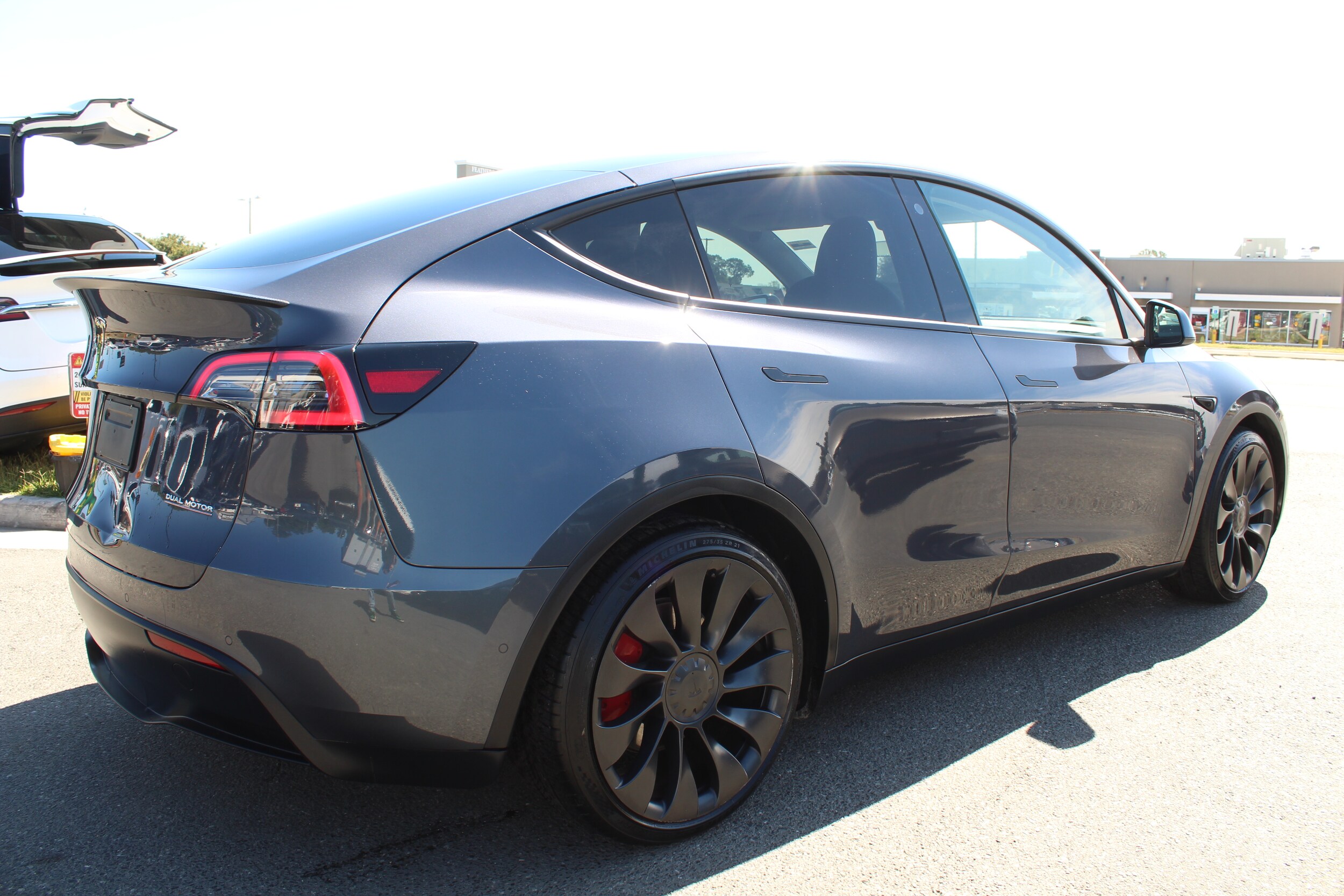 2022 Tesla Model Y Performance photo 3