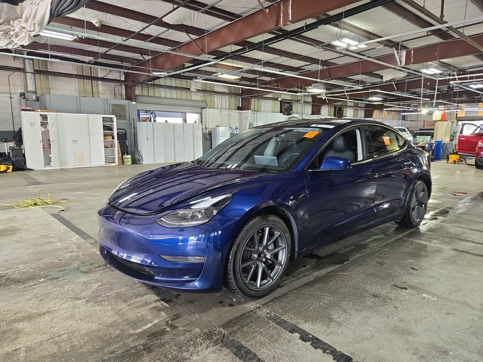 2023 Tesla Model 3 -'s photo