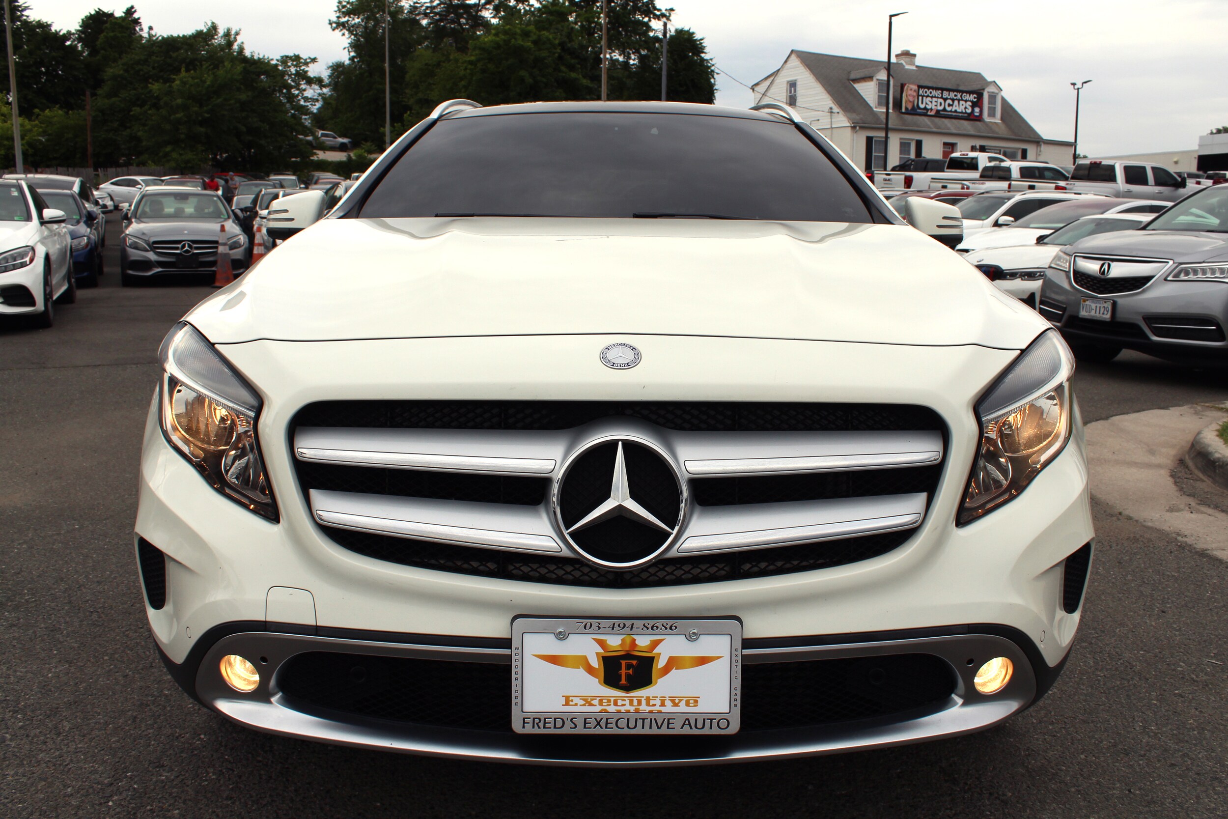 2015 Mercedes Benz GLA 250 photo 2