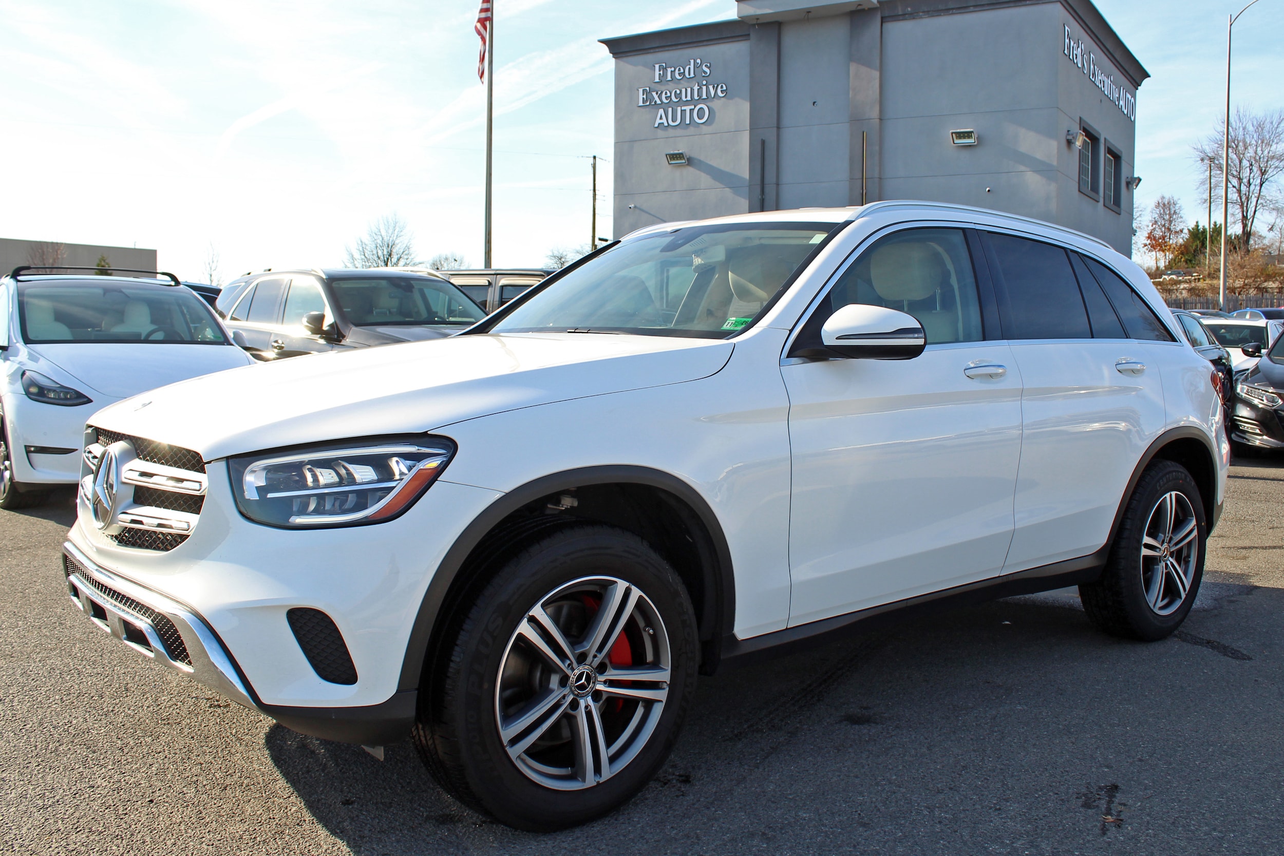 2020 Mercedes-Benz GLC GLC300's photo