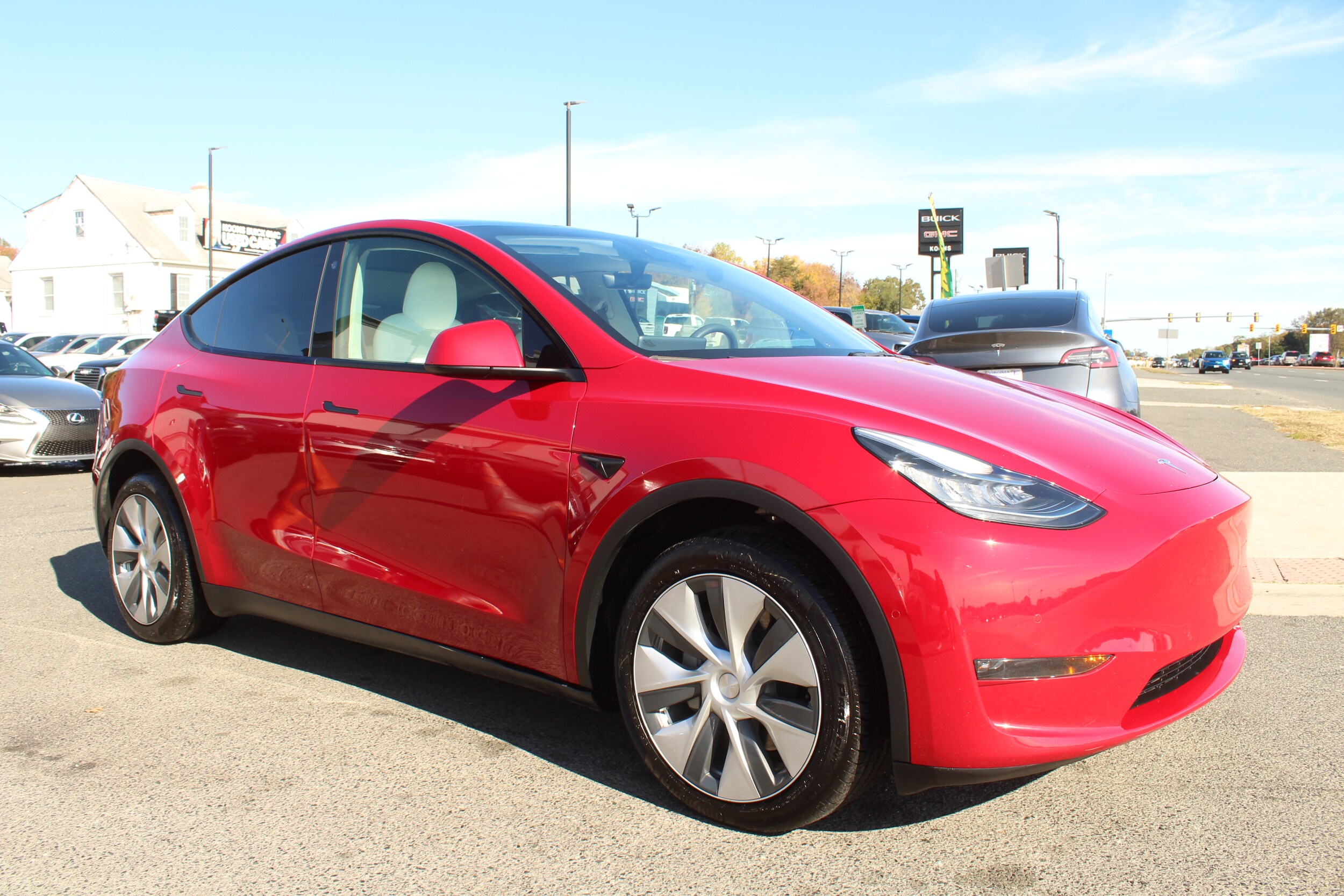 2022 Tesla Model Y Long Range photo 3