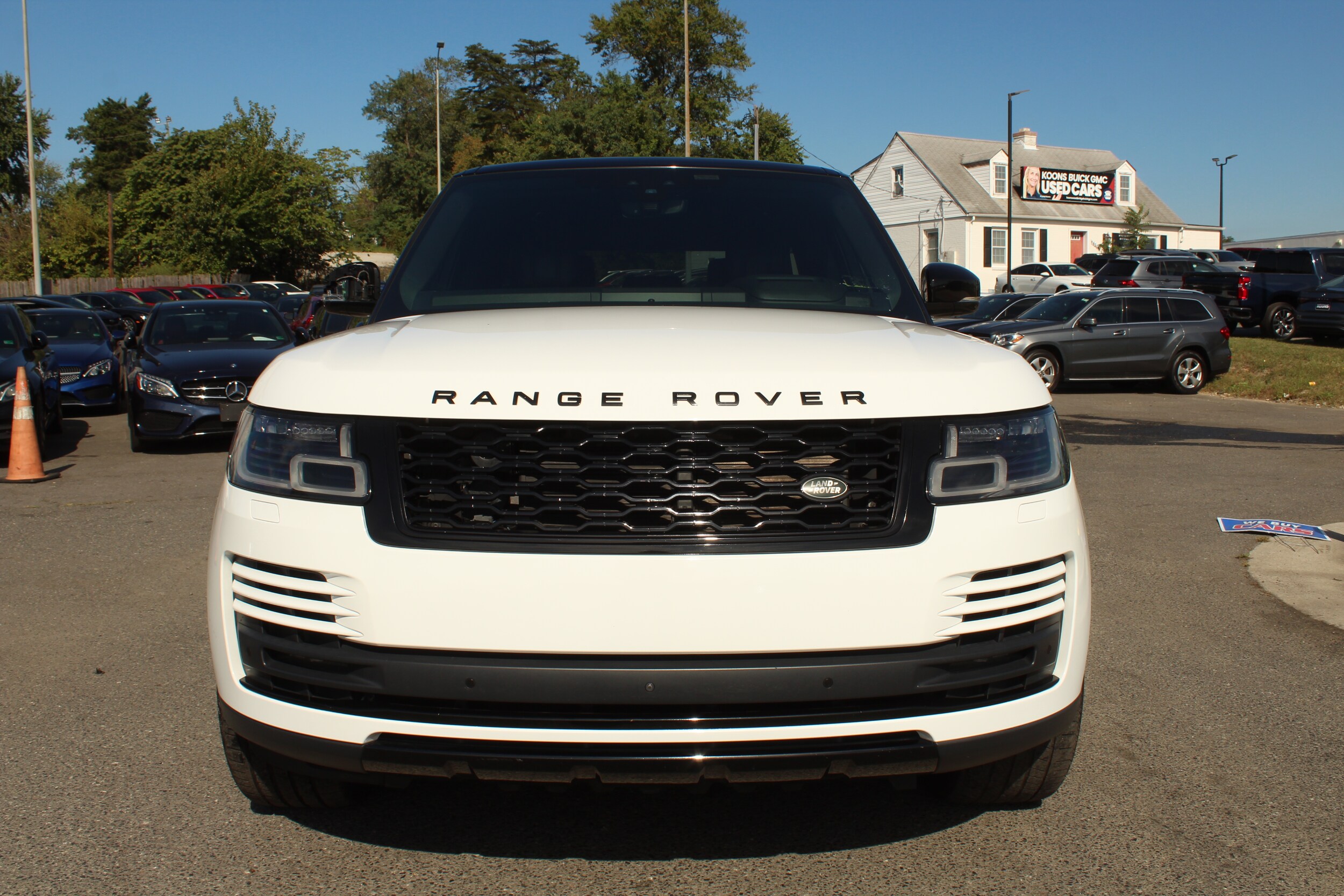 2019 Land Rover Range Rover SuperCharged photo 2