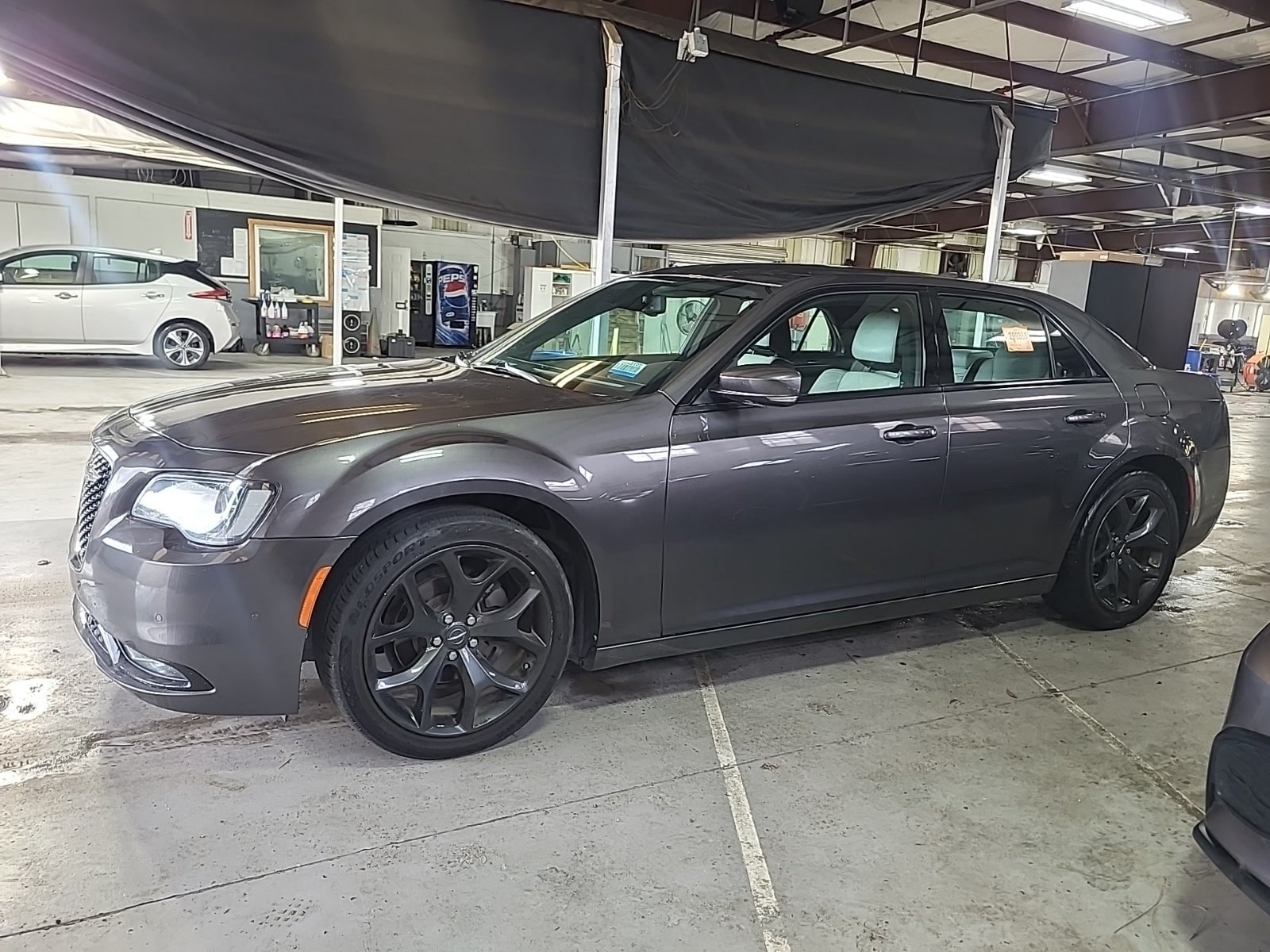 2021 Chrysler 300 S's photo