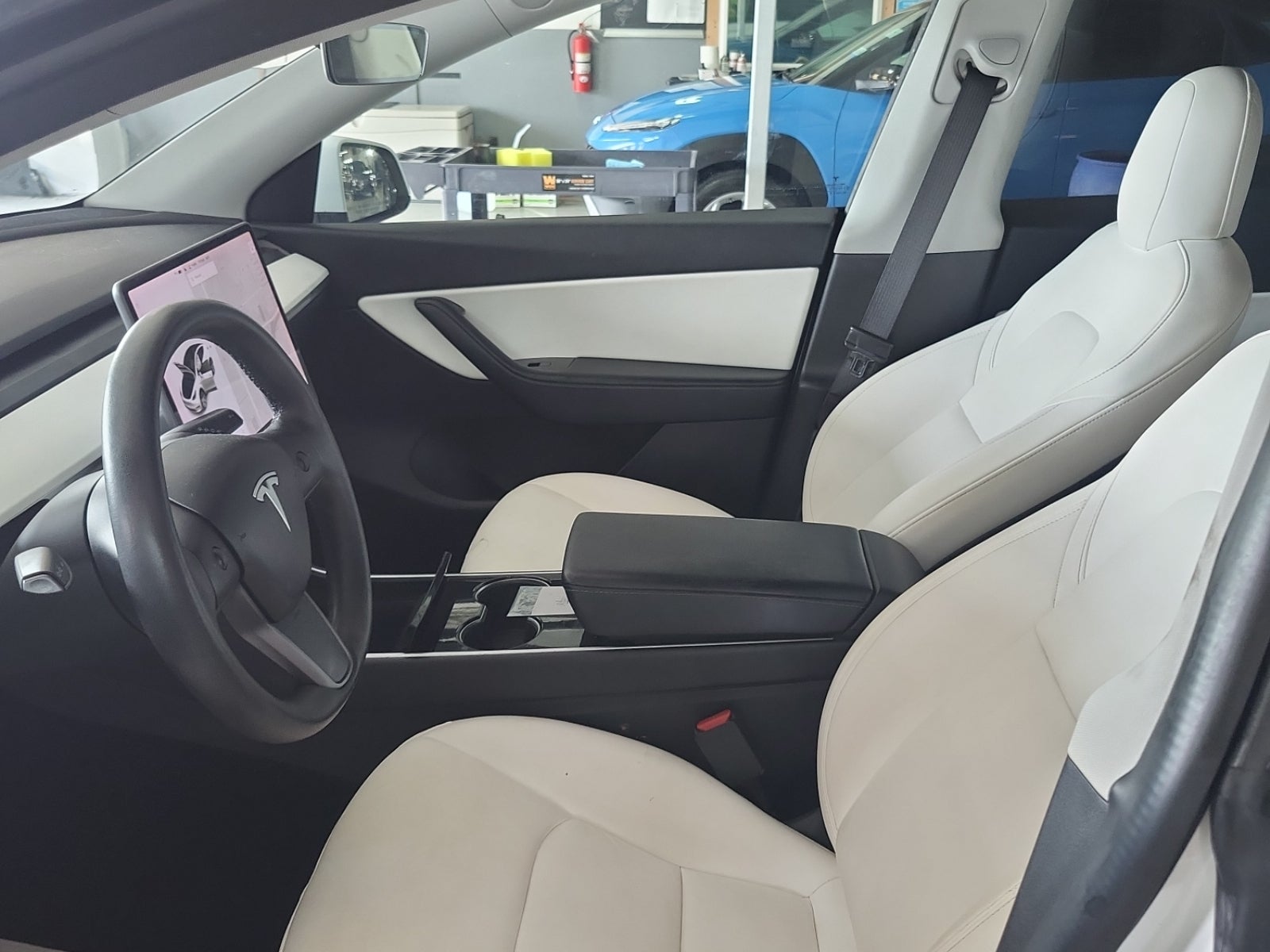 2020 Tesla Model Y Long Range photo 3