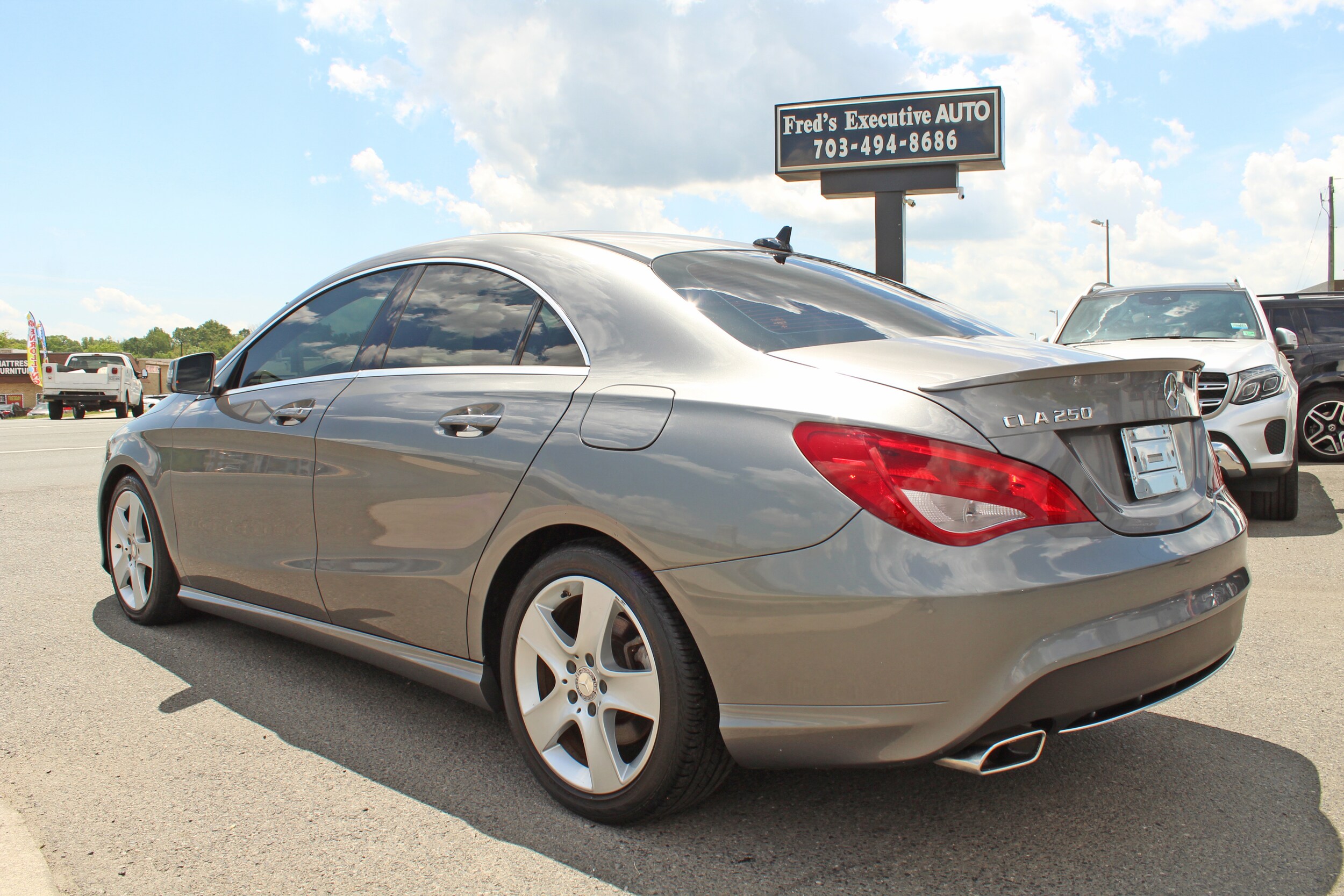 2016 Mercedes Benz CLA 250 4MATIC photo 4