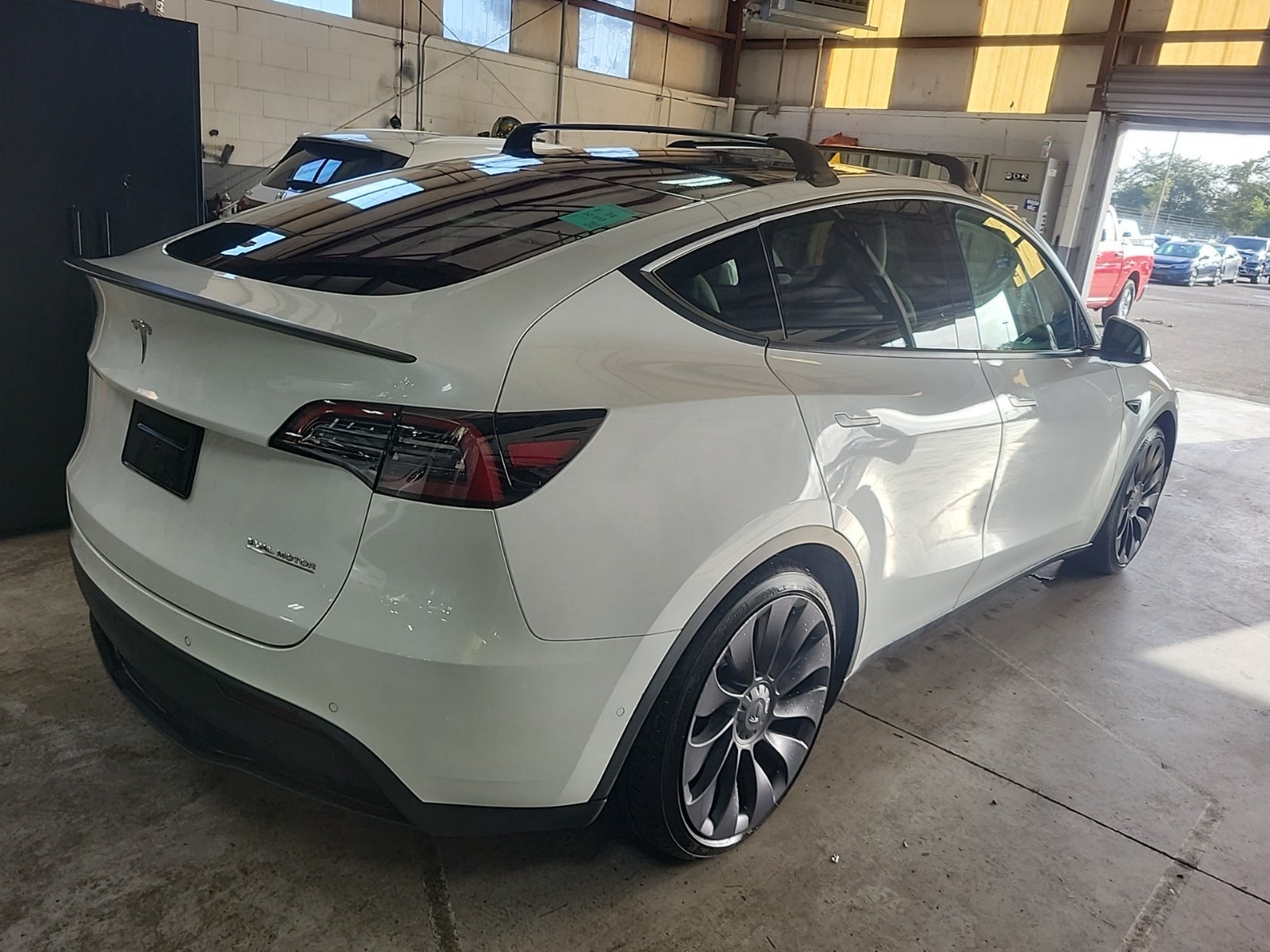 2022 Tesla Model Y Performance photo 4