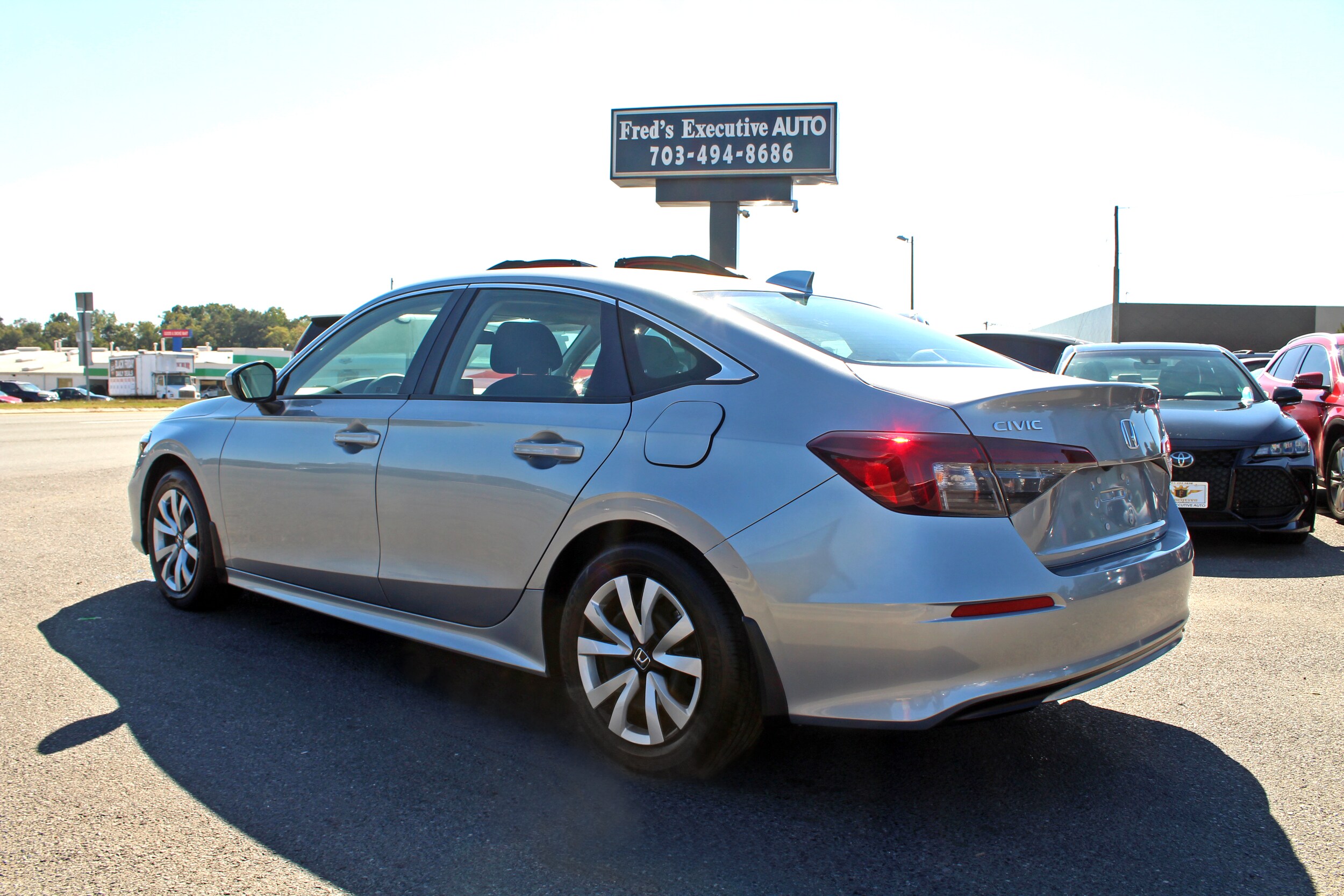 2025 Honda Civic LX photo 3