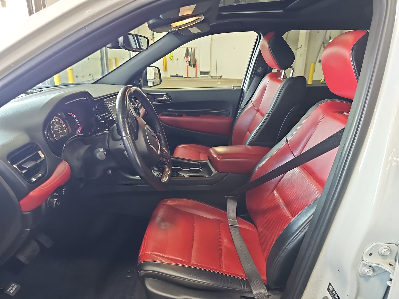 2022 Dodge Durango R/T photo 3