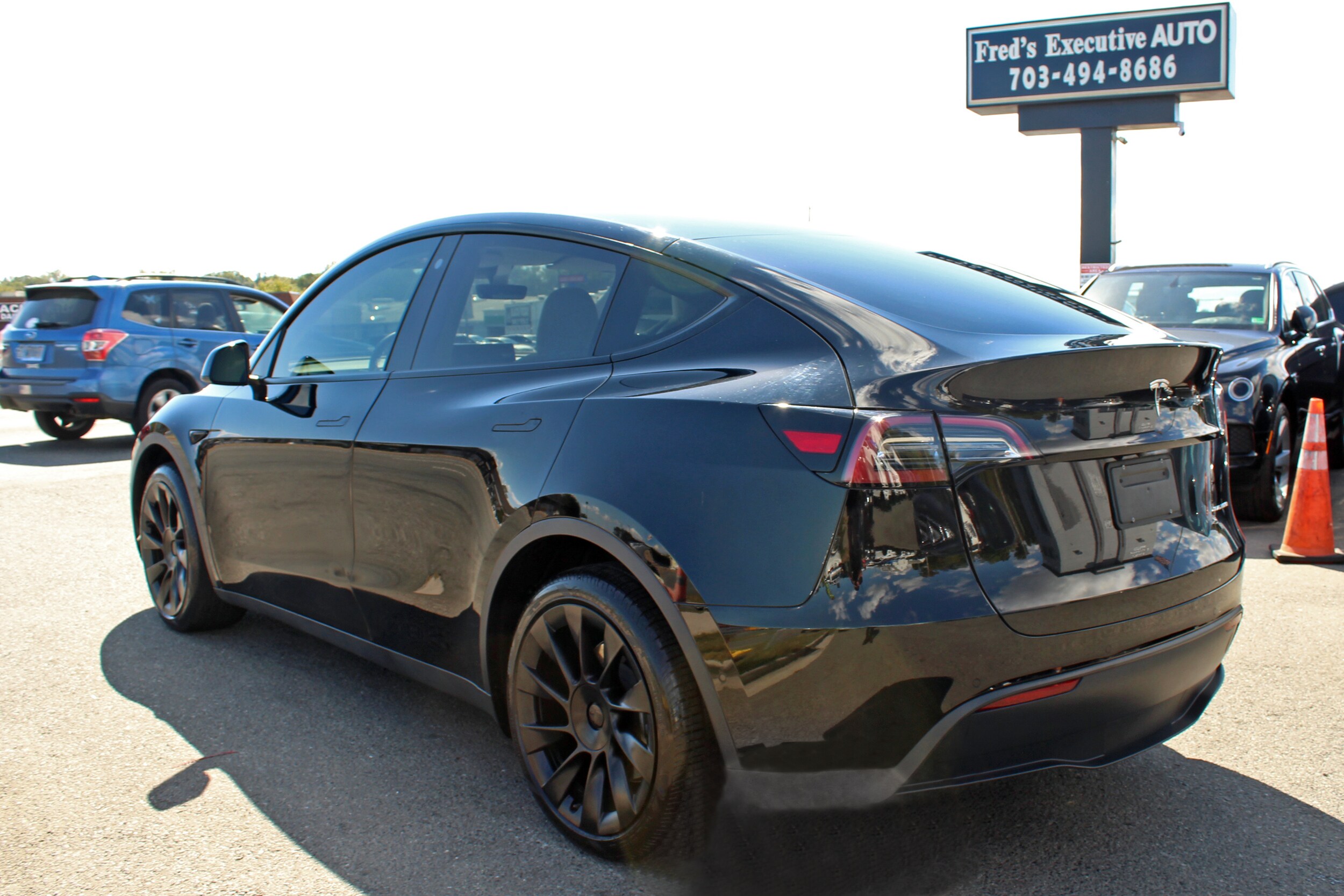 2022 Tesla Model Y Long Range photo 4