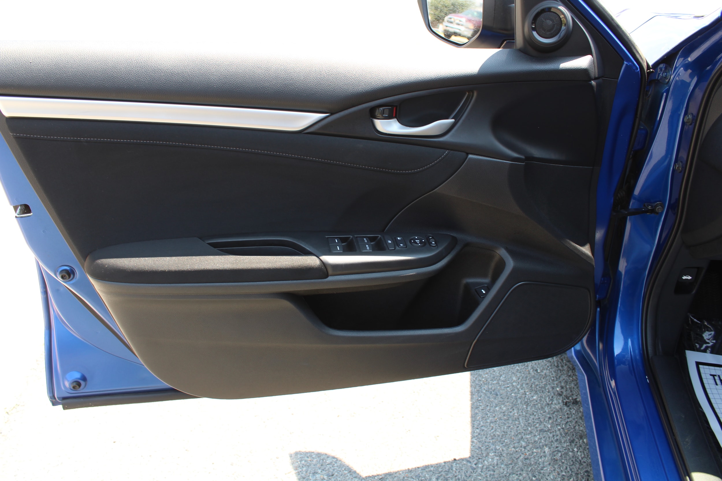 2021 Honda Civic EX - Photo 9