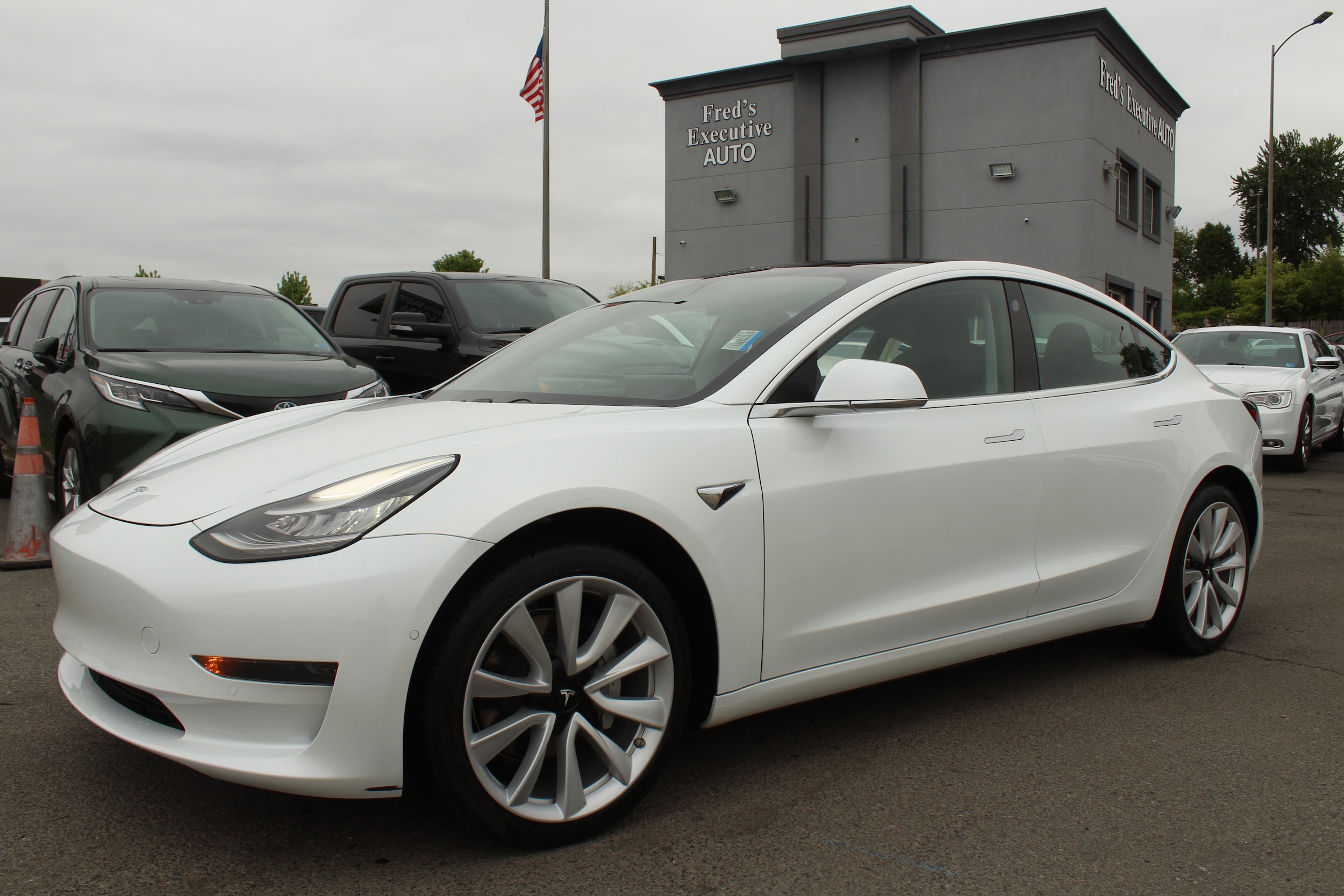 2019 Tesla Model 3 Base