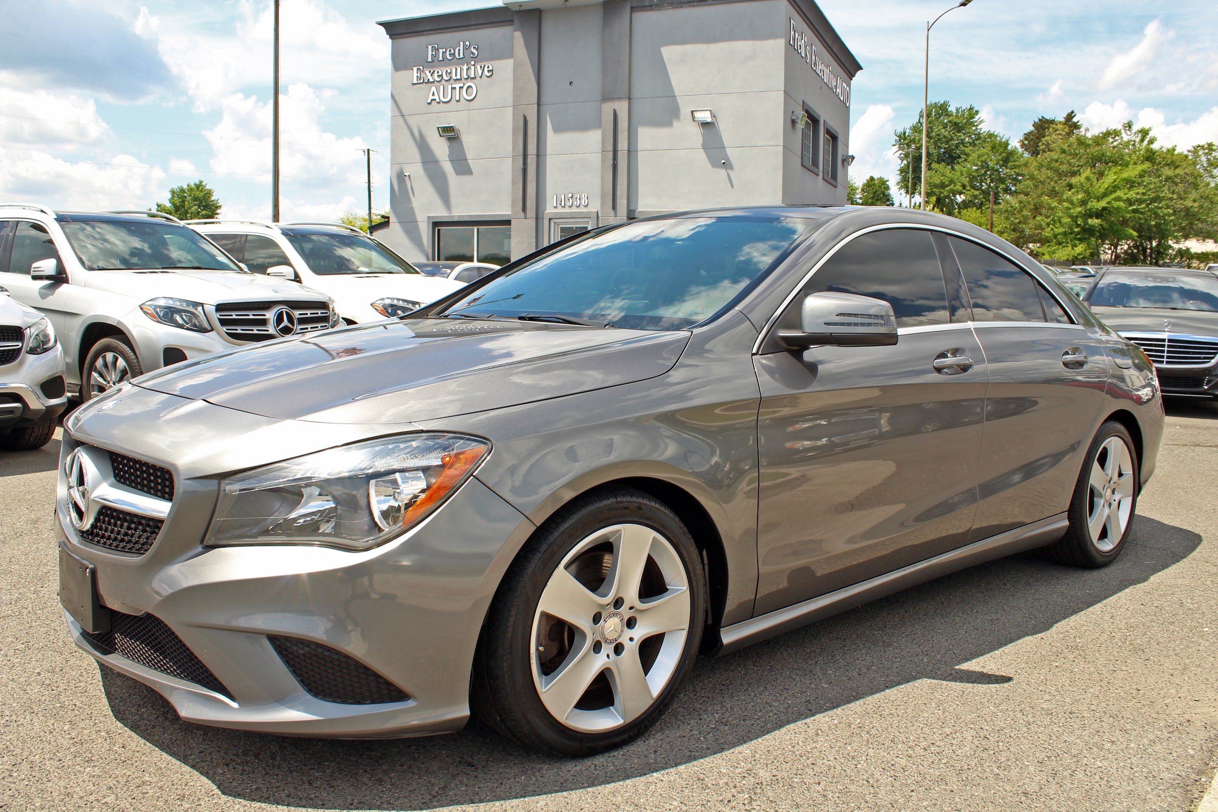 2016 Mercedes-Benz CLA-Class CLA250's photo