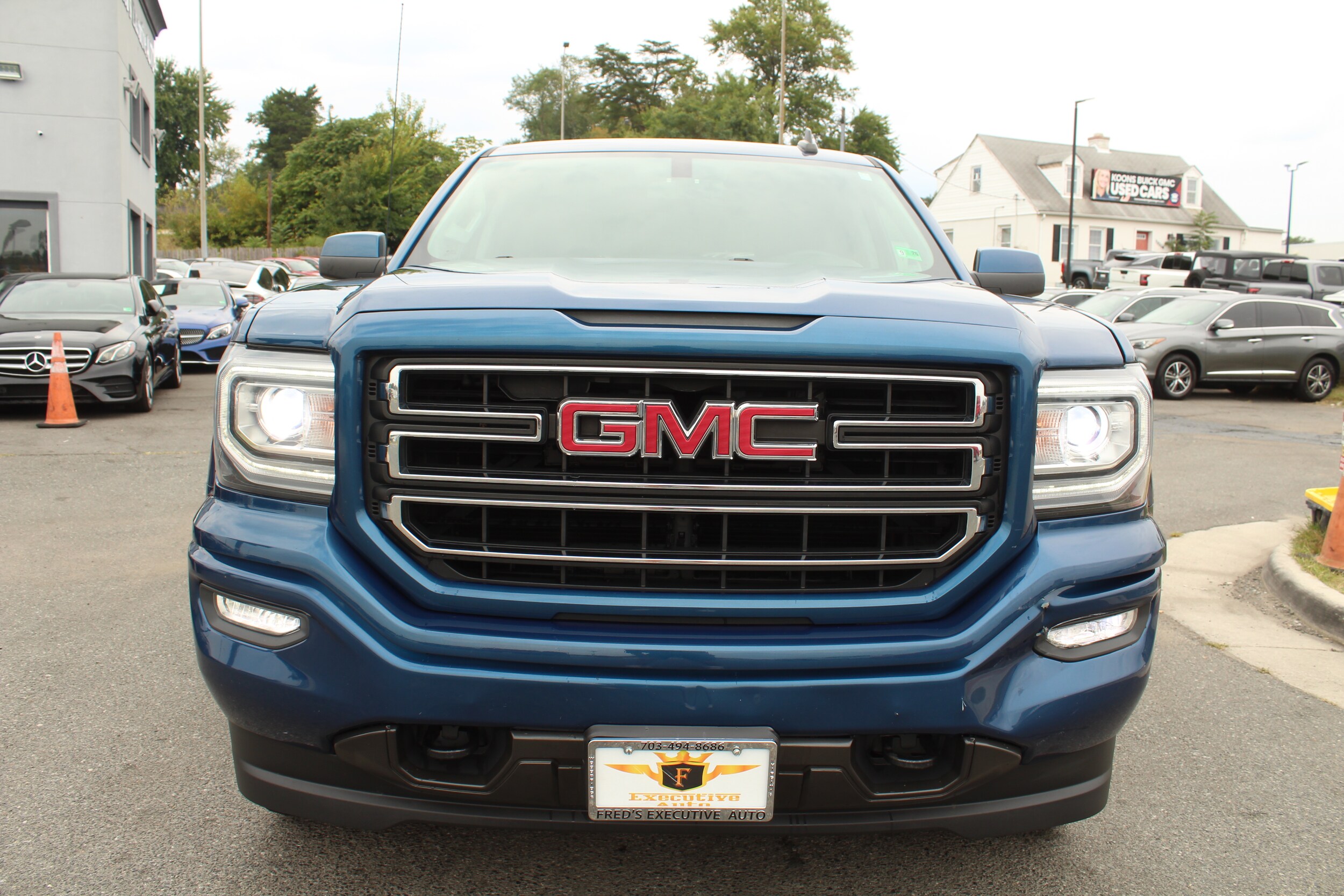 2018 Gmc Sierra 1500 SLE photo 2