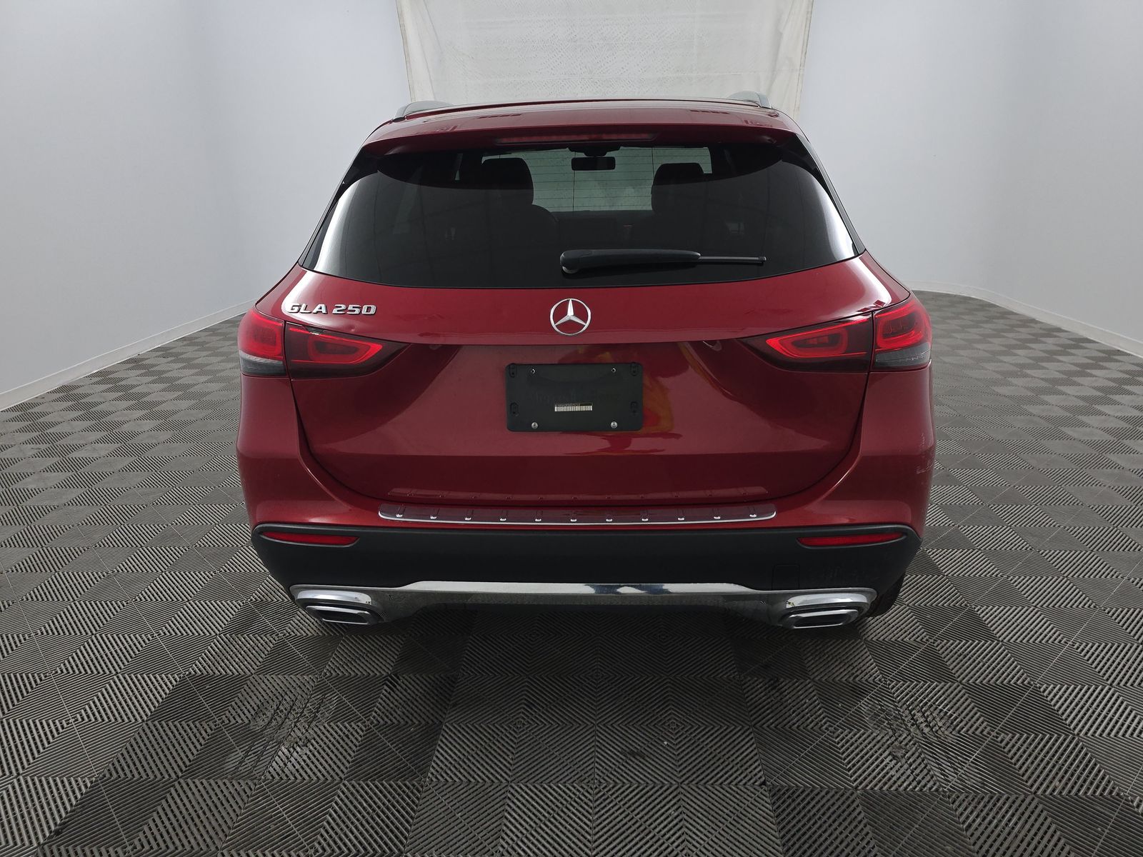 2021 Mercedes Benz GLA 250 photo 4