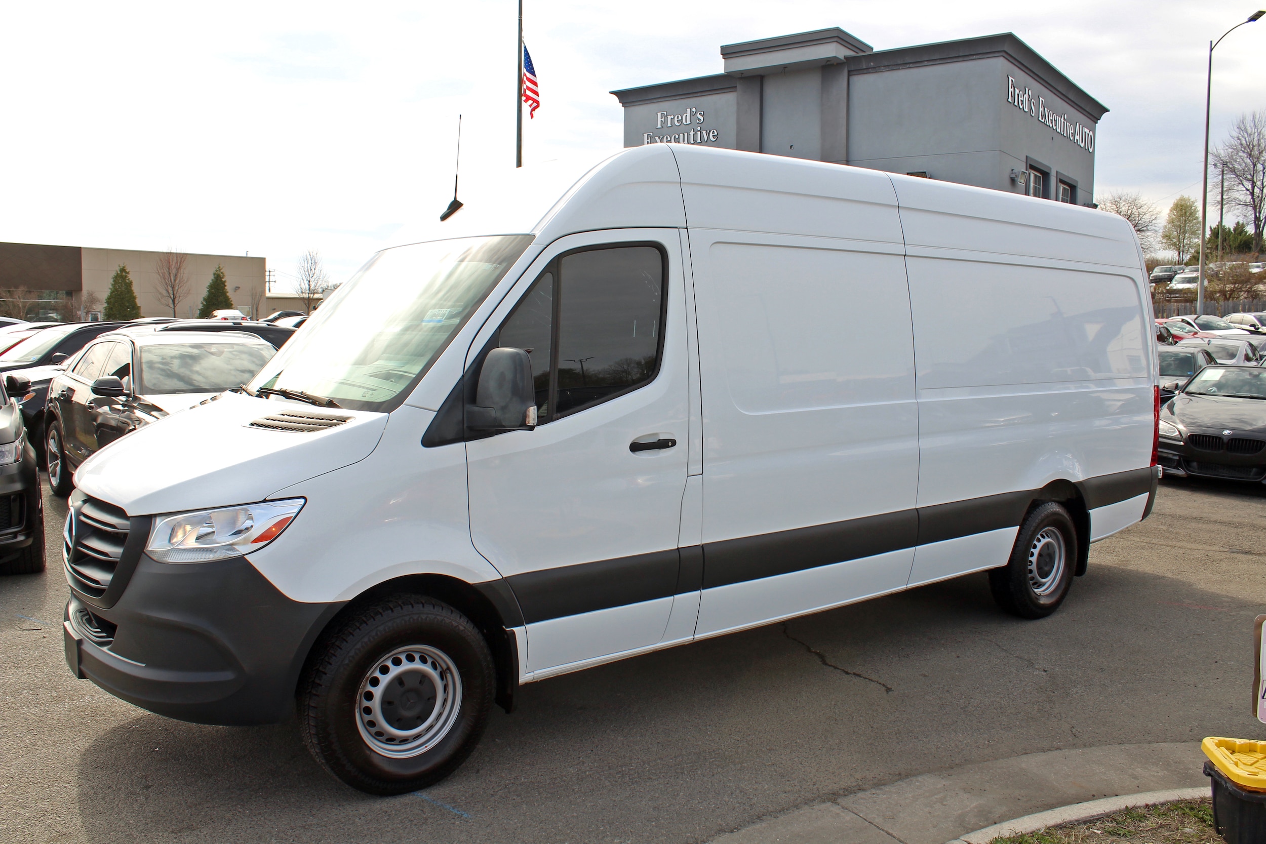 2021 Mercedes-Benz Sprinter 2500 Gas 170 WB High Roof's photo