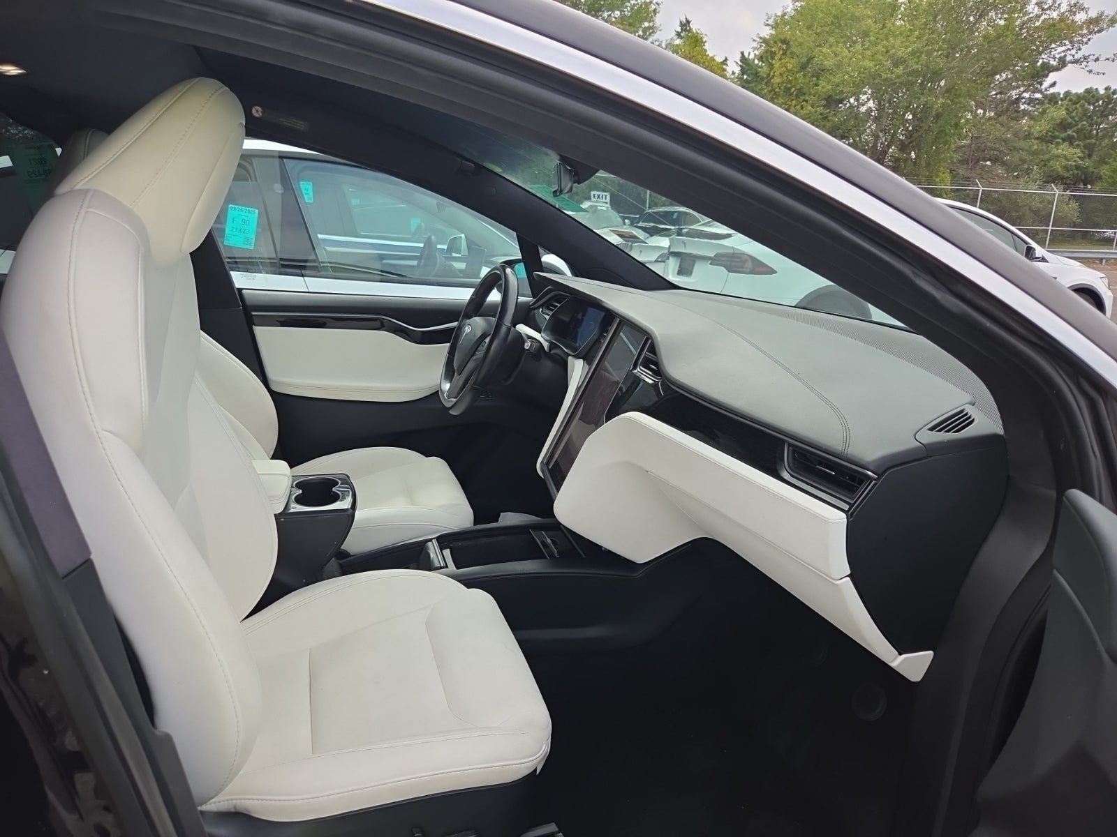 2021 Tesla Model X Long Range photo 3
