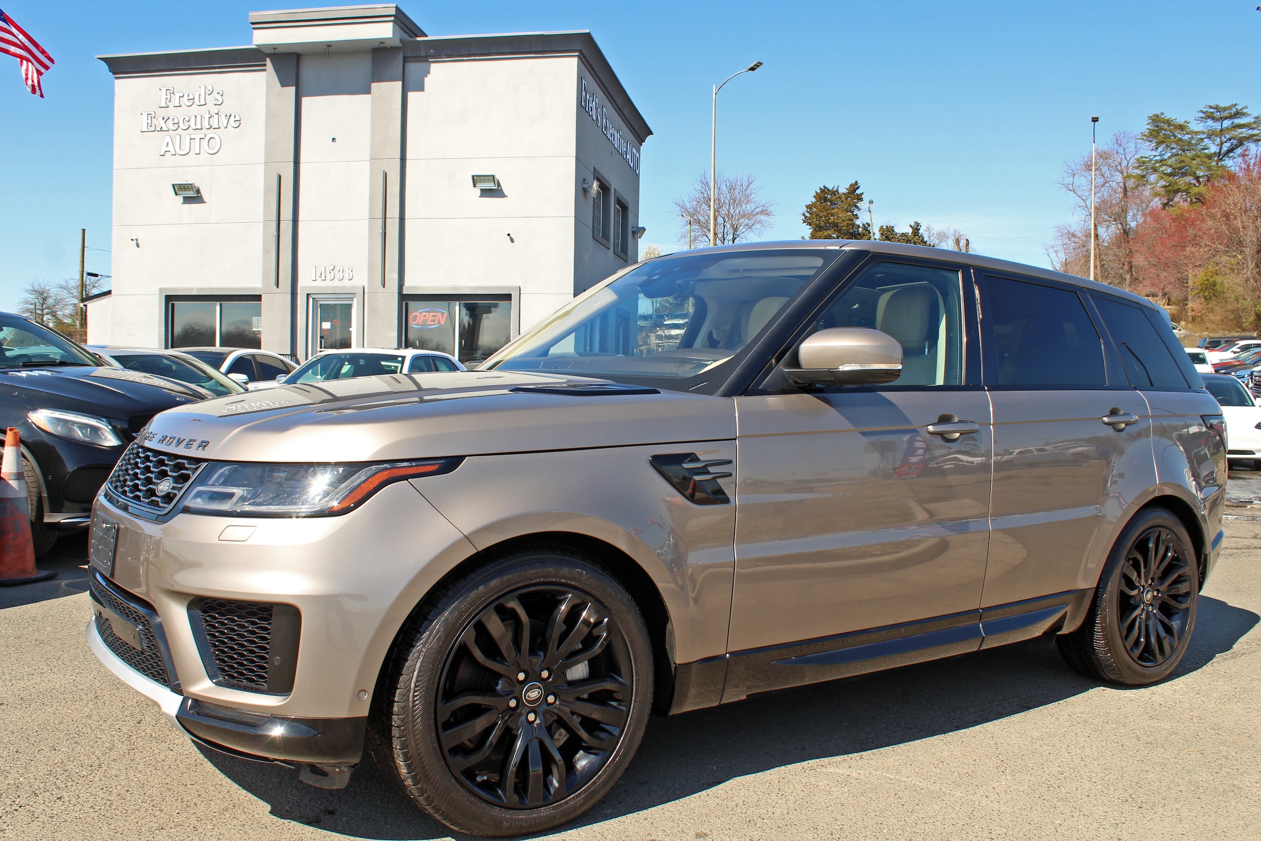 2021 Land Rover Range Rover Sport HSE Silver Edition
