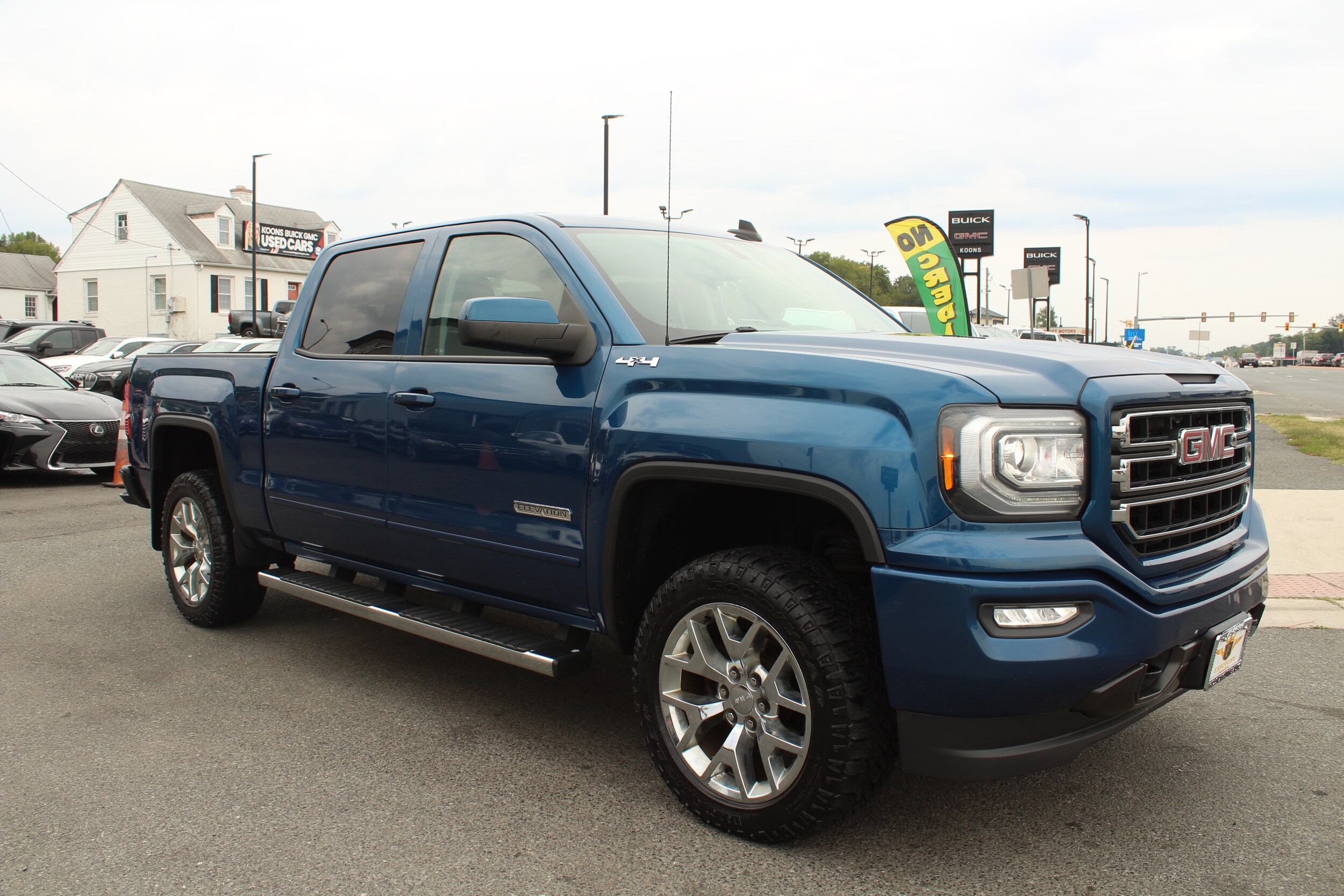 2018 Gmc Sierra 1500 SLE photo 3