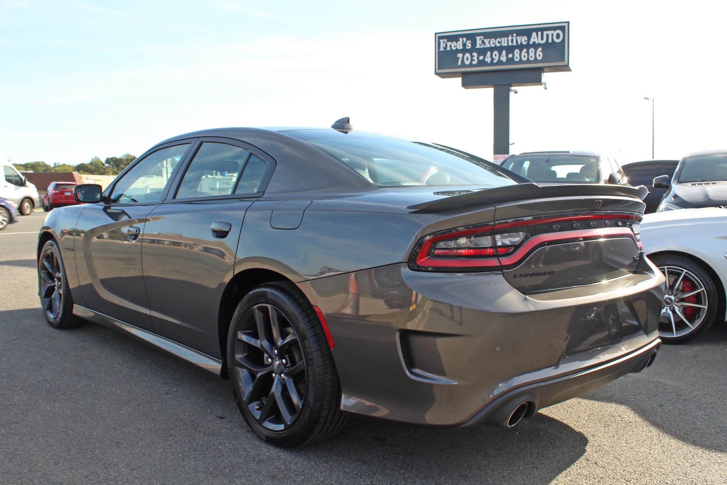 2021 Dodge Charger R/T photo 4