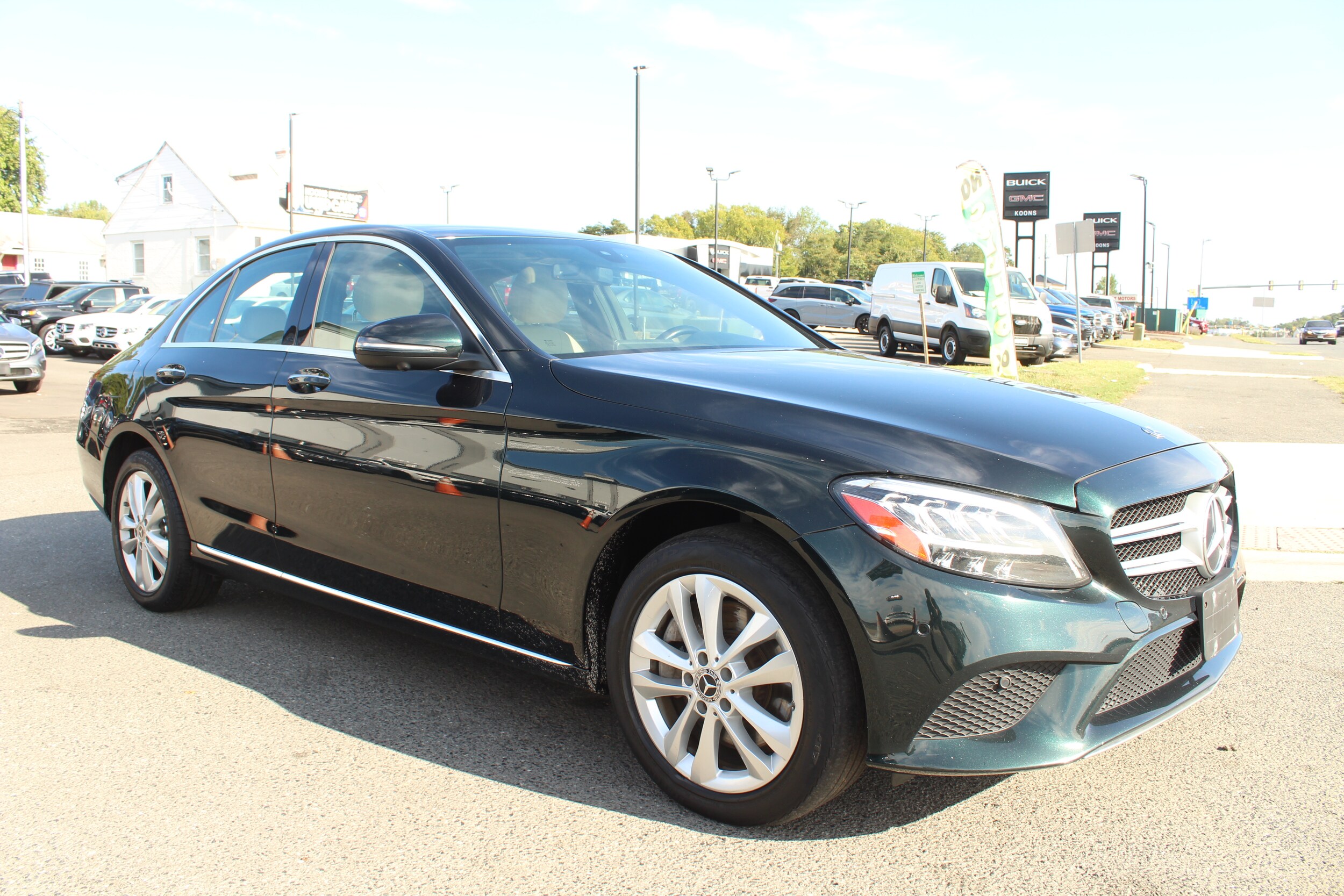 2019 Mercedes Benz C 300 4MATIC photo 2