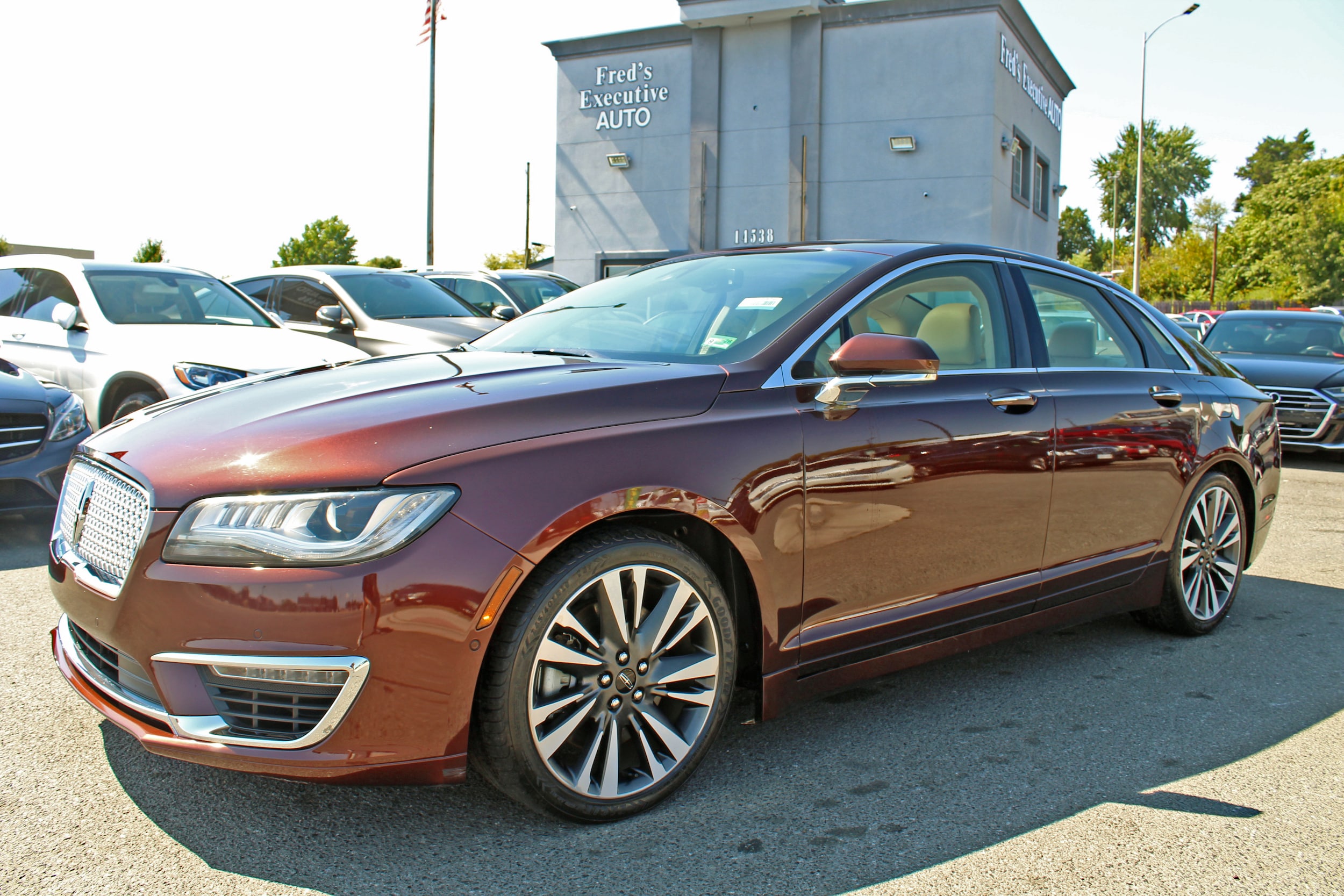 2019 Lincoln MKZ Reserve II's photo