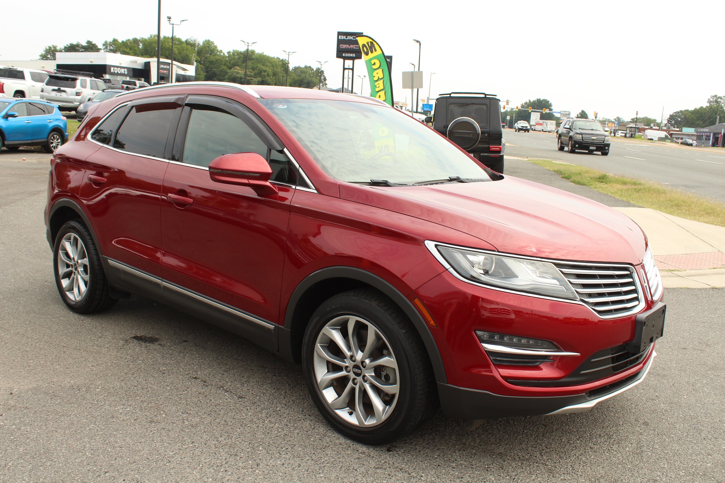 2017 Lincoln MKC Select photo 3