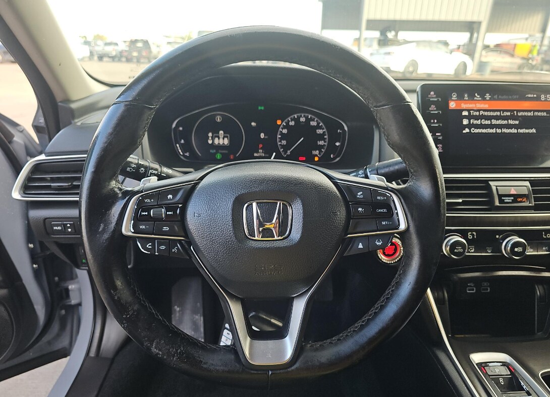 2022 Honda Accord Touring 2.0T photo 4