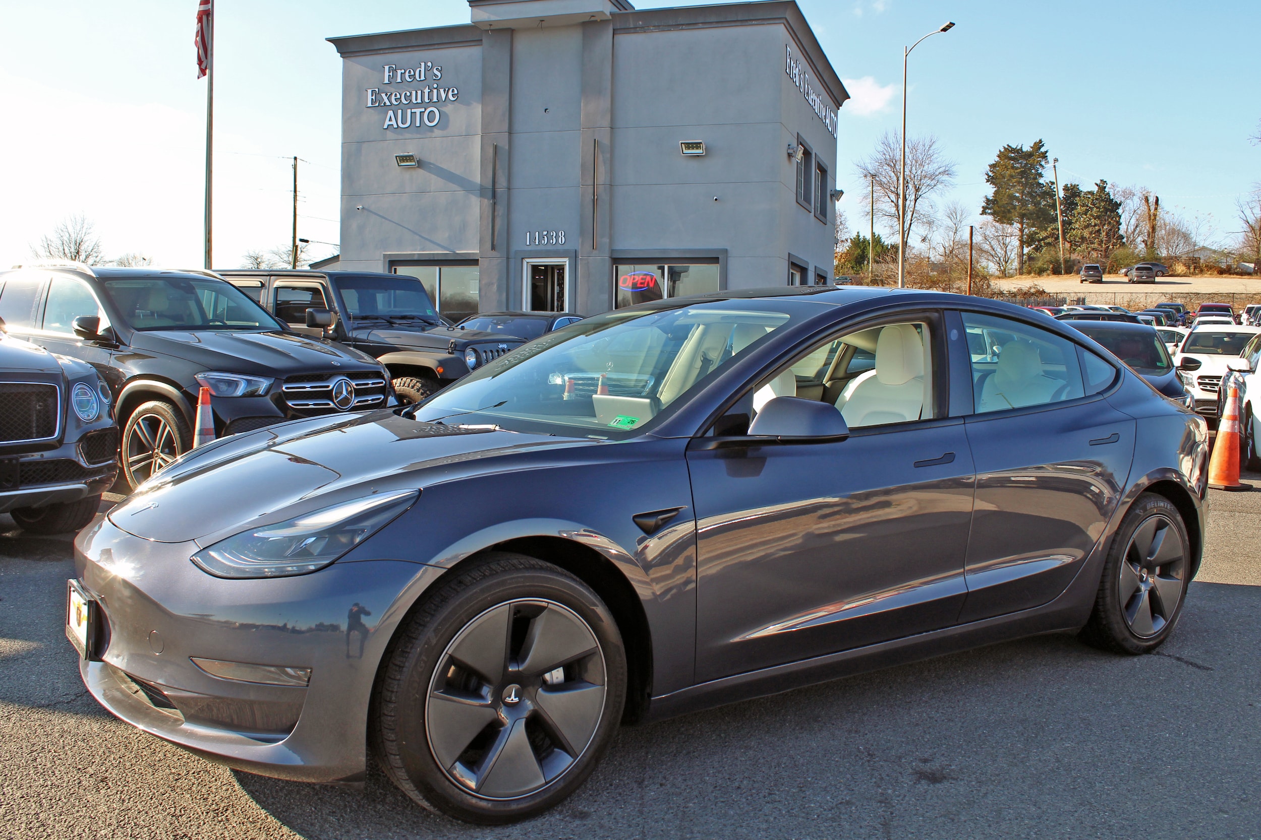 2023 Tesla Model 3 Base