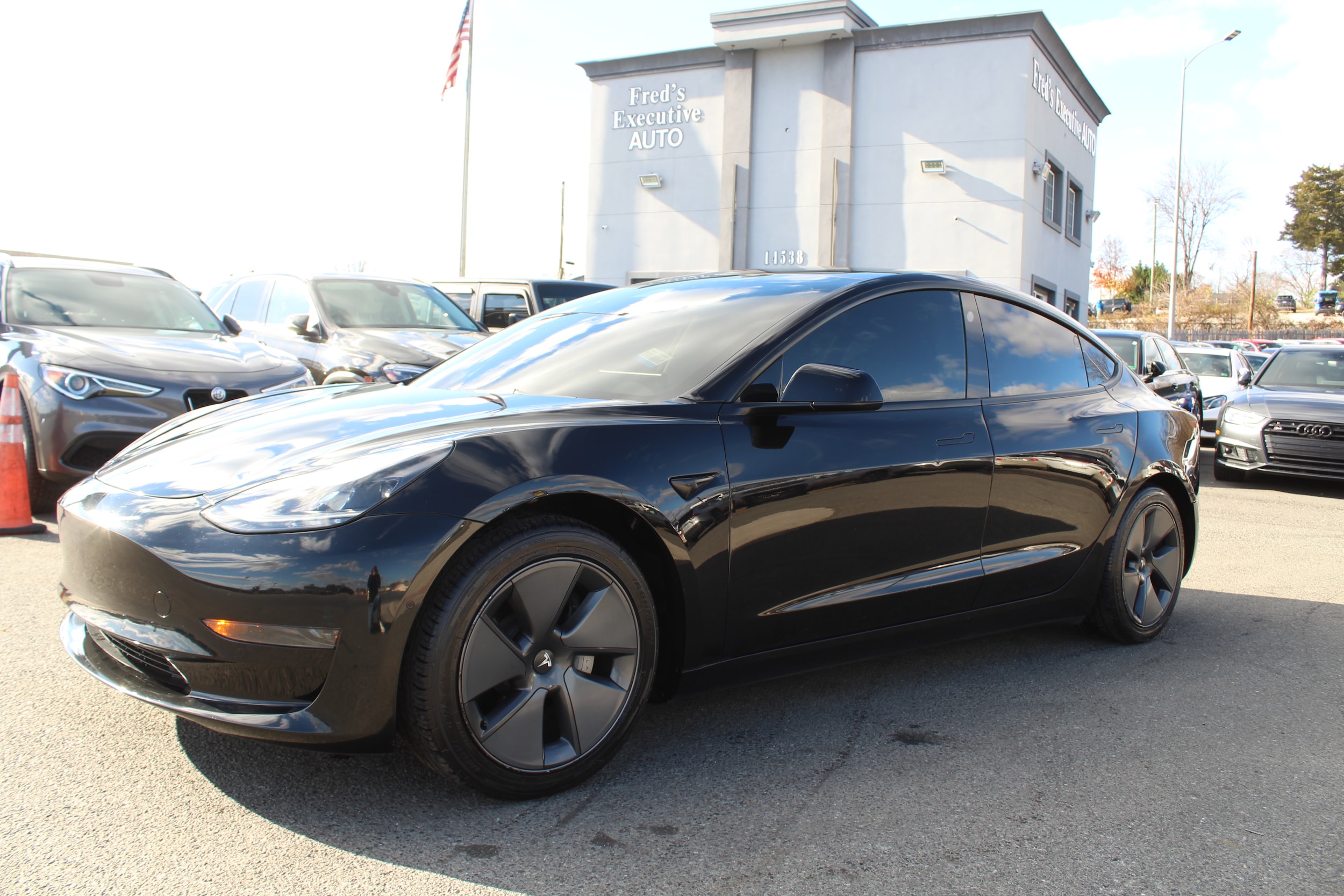 2021 Tesla Model 3 Base's photo