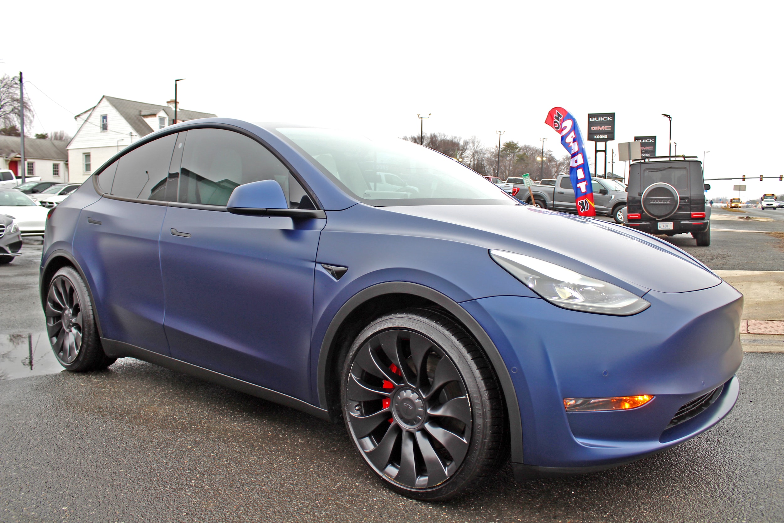 2022 Tesla Model Y Performance Dual Motor All-Wheel Drive's photo