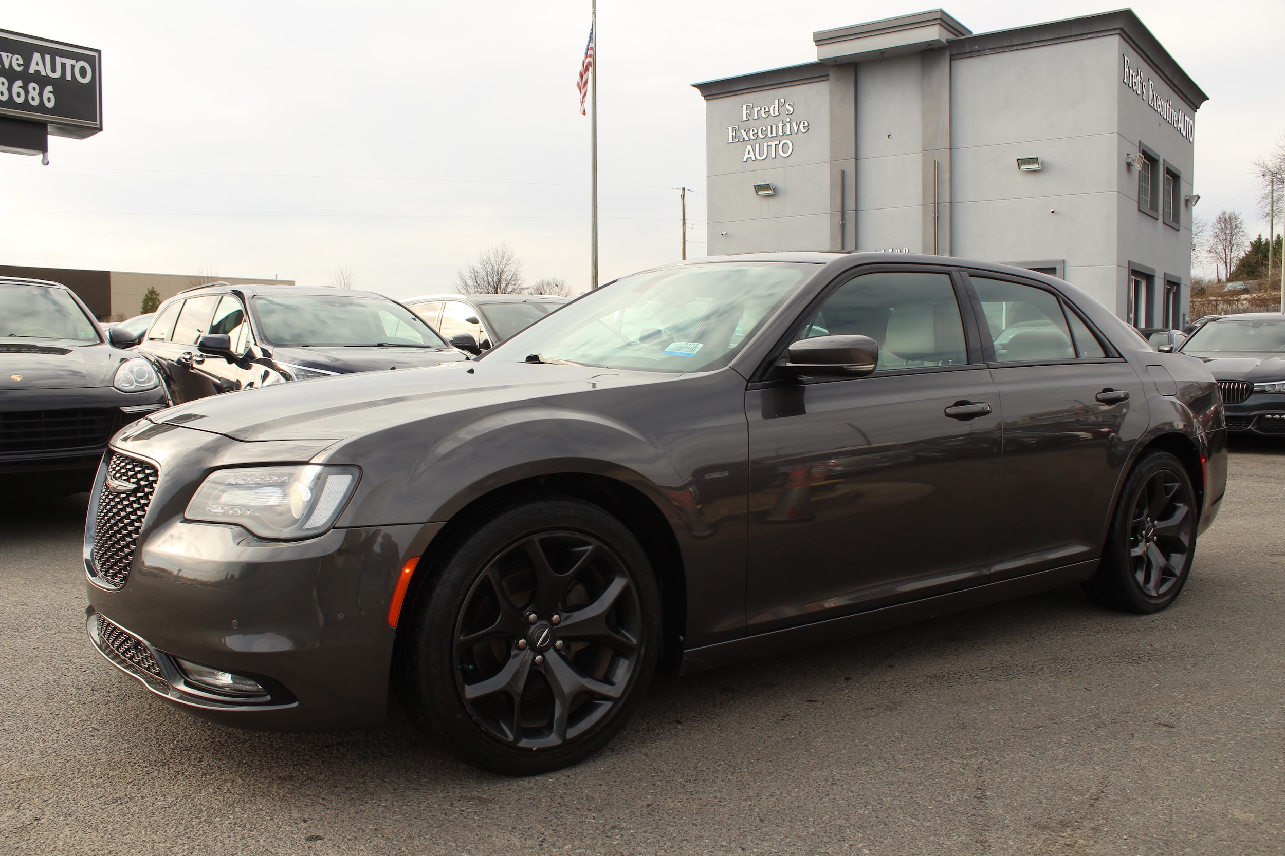 2021 Chrysler 300 S's photo