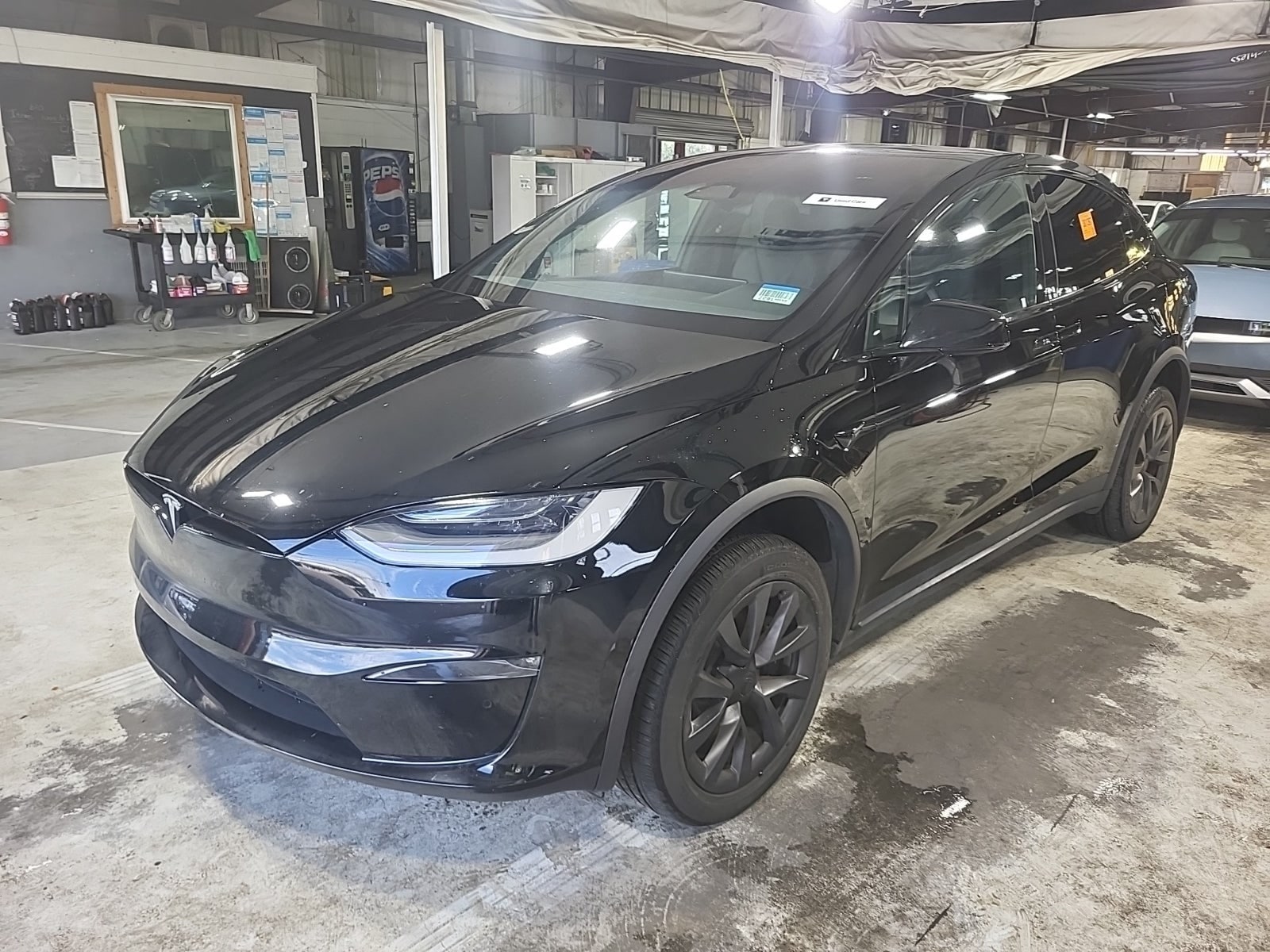 2023 Tesla Model X Plaid's photo
