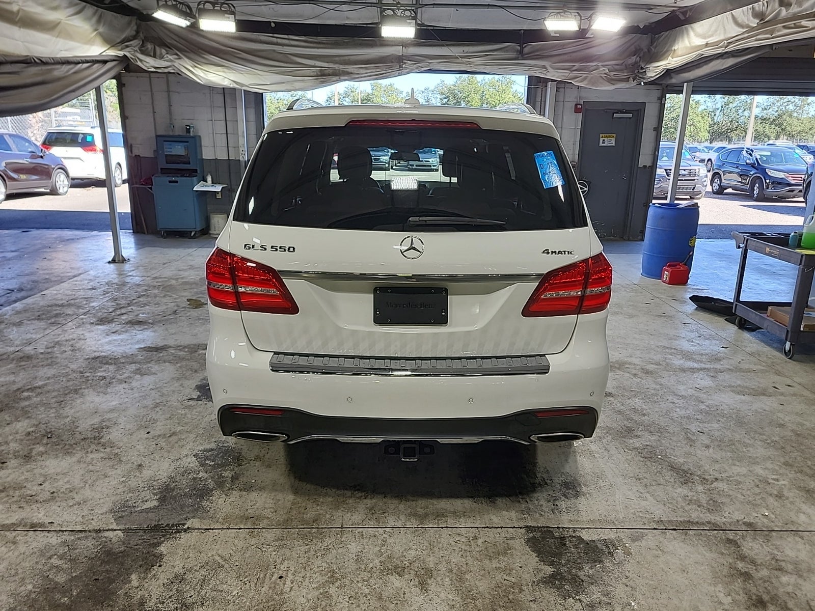 2017 Mercedes Benz GLS 550 4MATIC photo 3