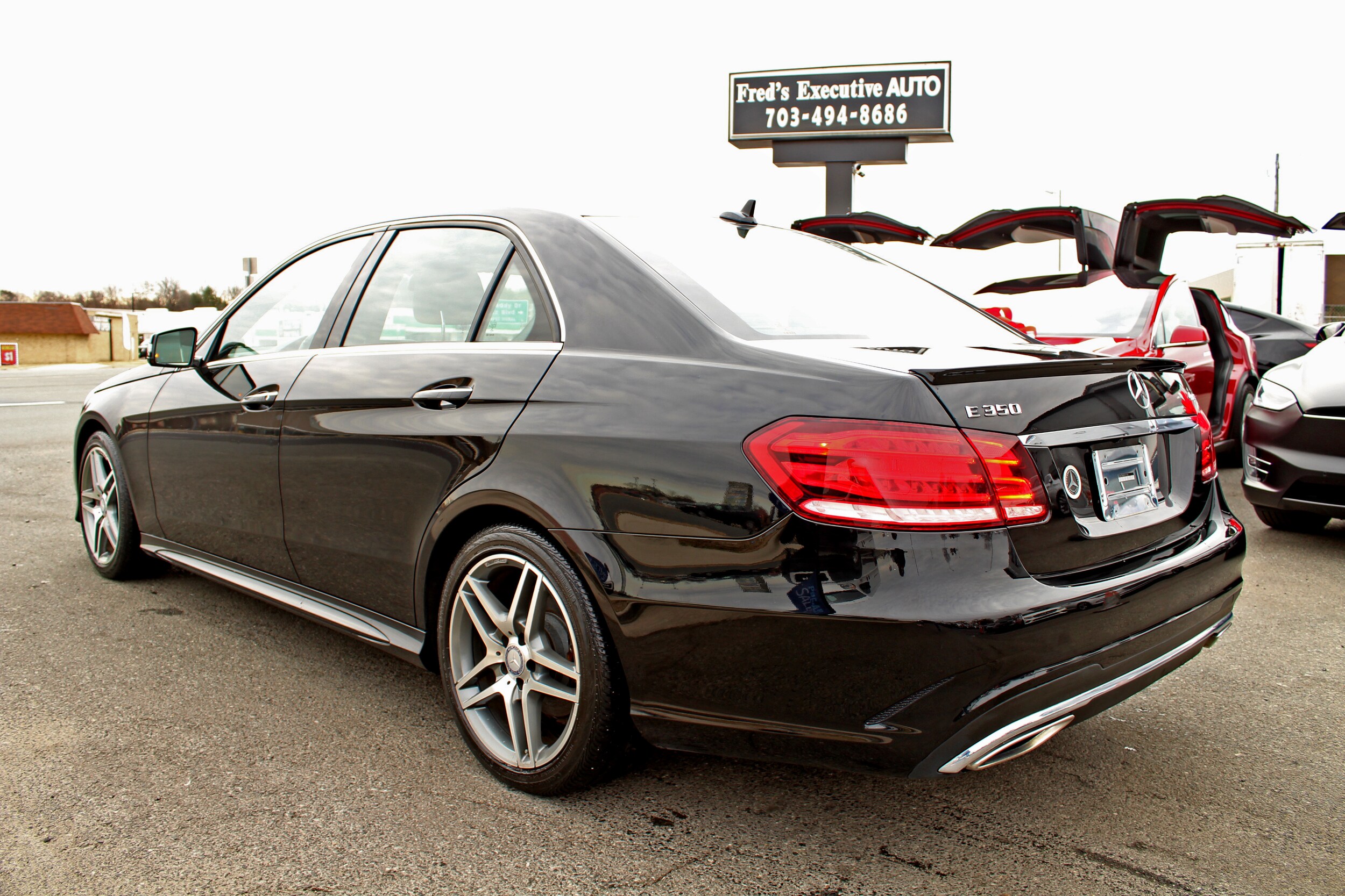 2016 Mercedes Benz E 350 4MATIC photo 4