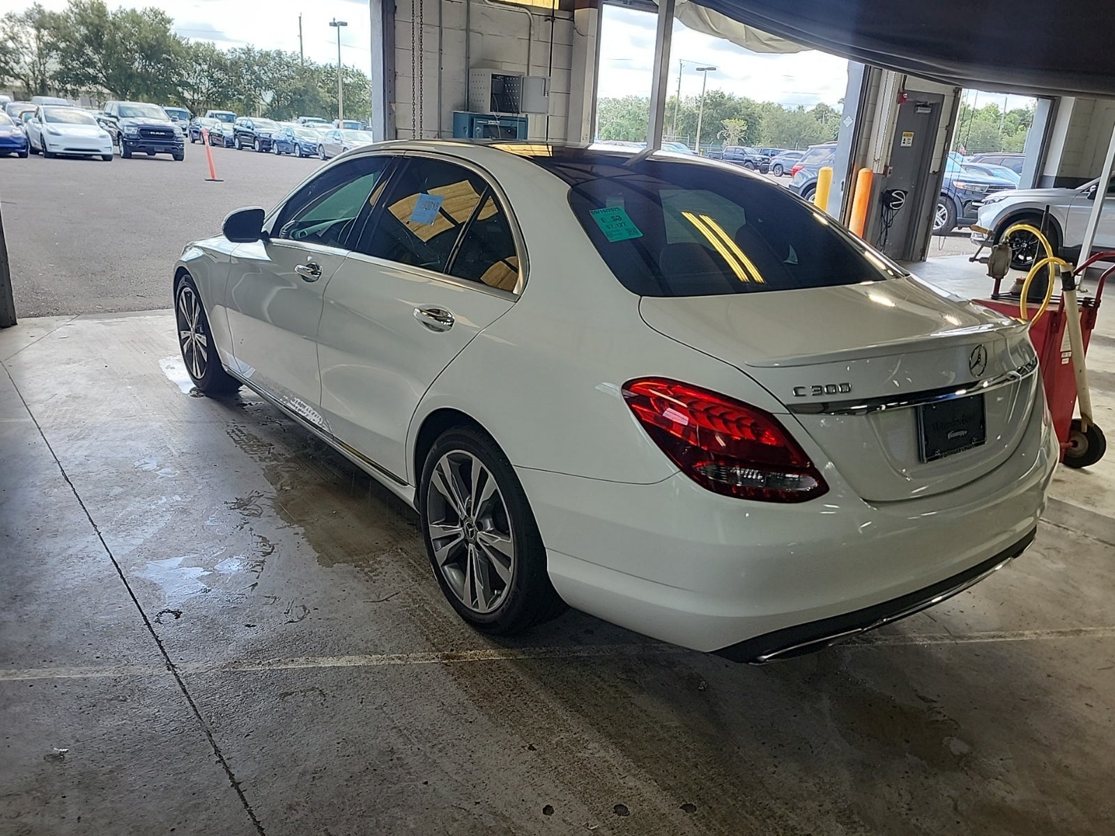 2018 Mercedes Benz C 300 photo 2