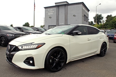 2021 Nissan Maxima SR Sedan