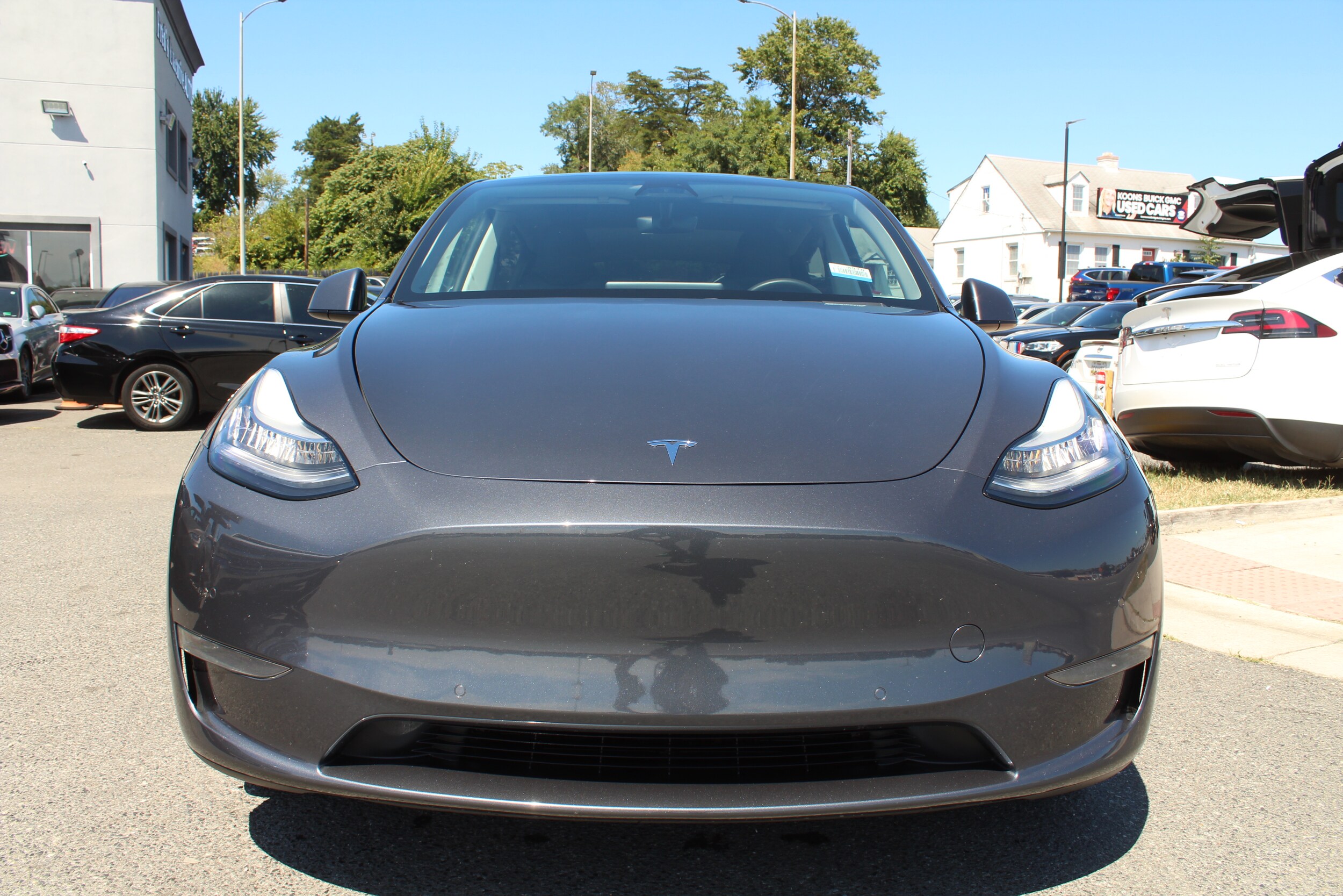 2020 Tesla Model Y Long Range photo 3