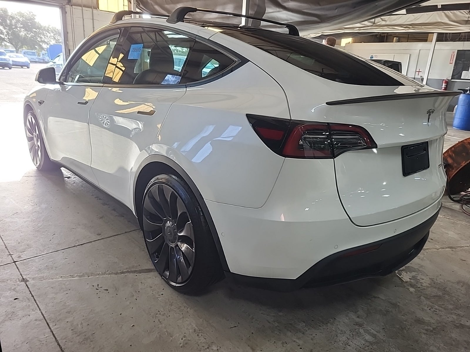 2022 Tesla Model Y Performance photo 2
