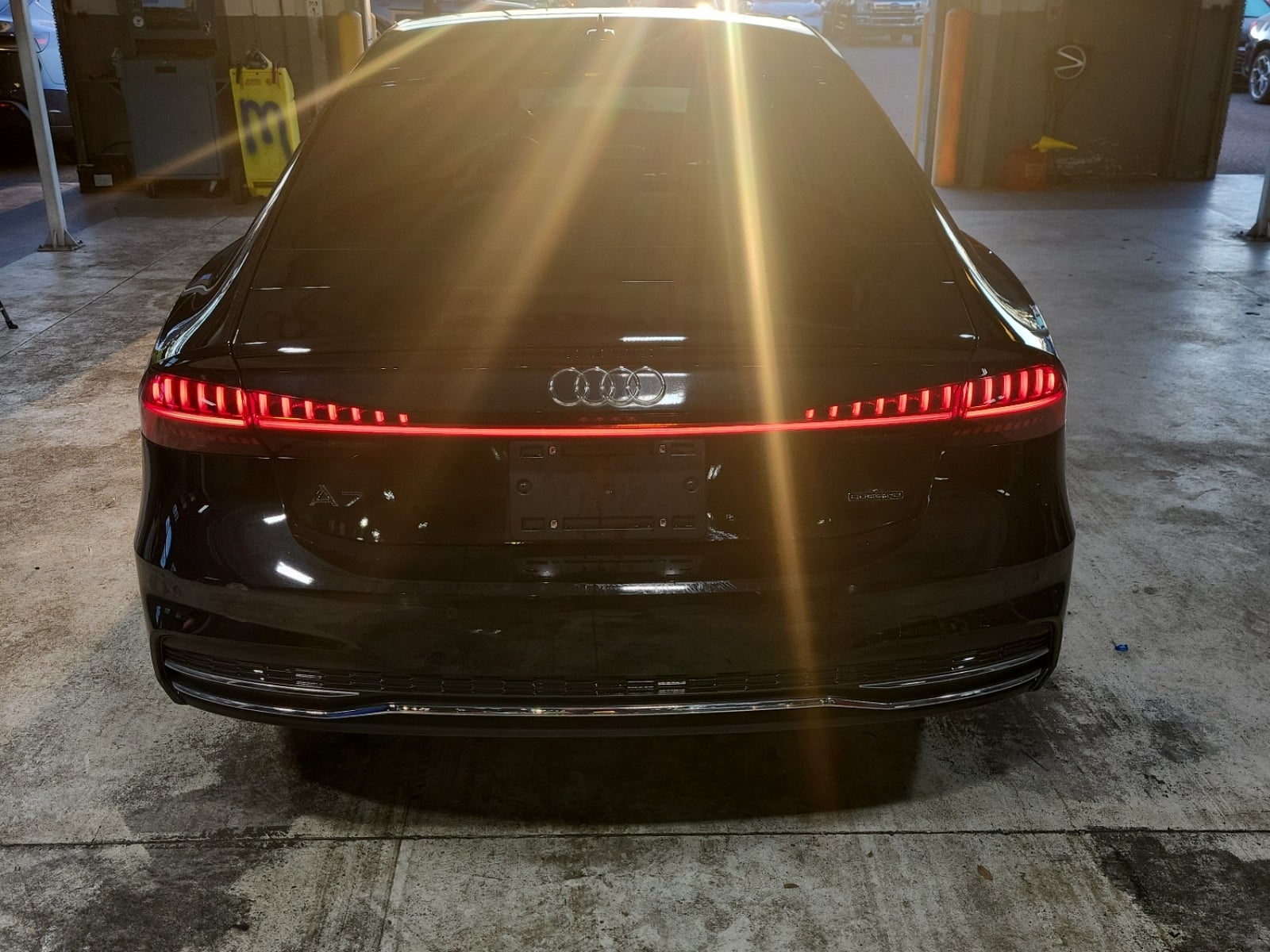 2019 Audi A7 3.0T Prestige photo 2