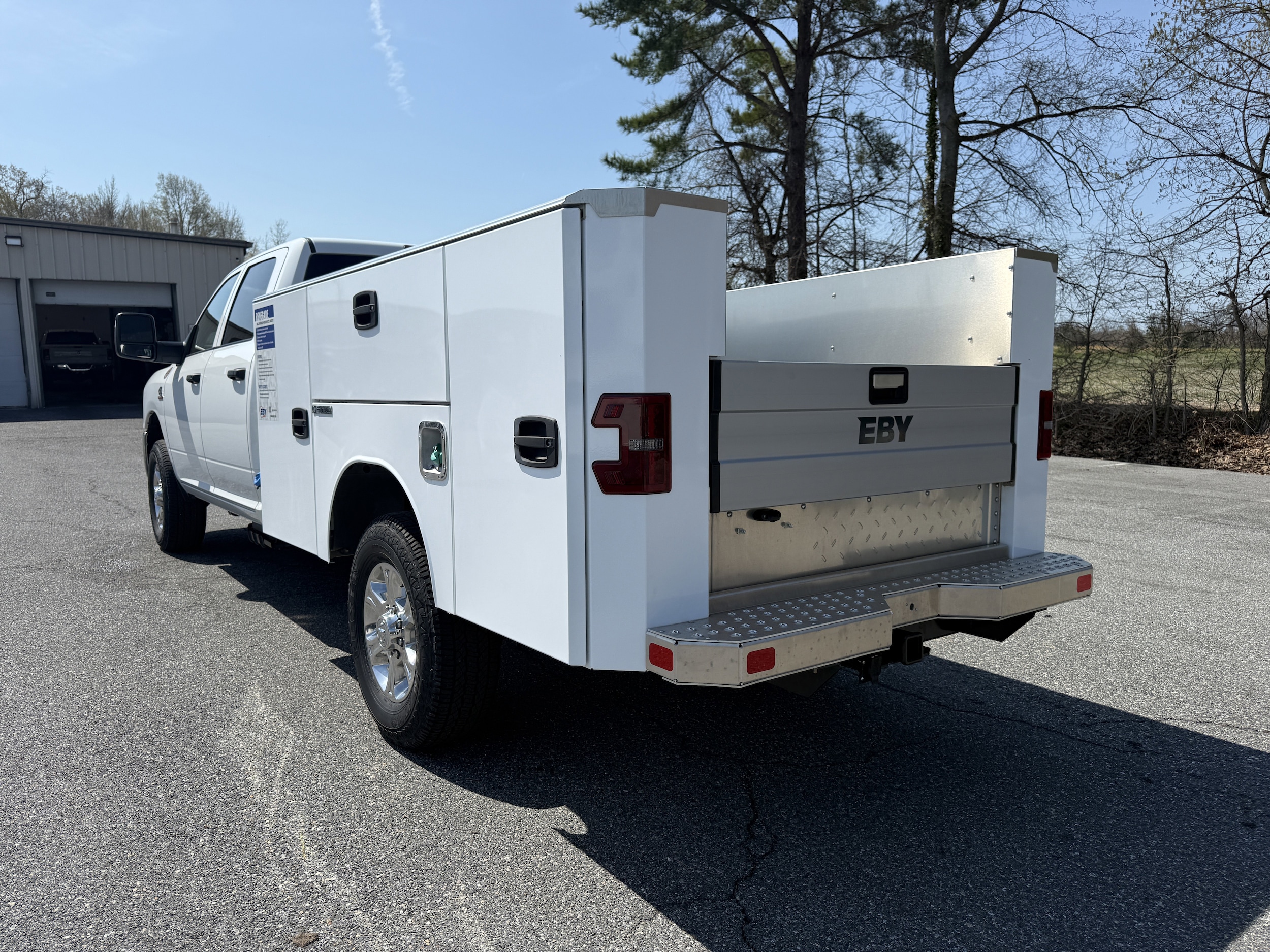 2026 RAM 3500 Chassis Tradesman - Photo 6