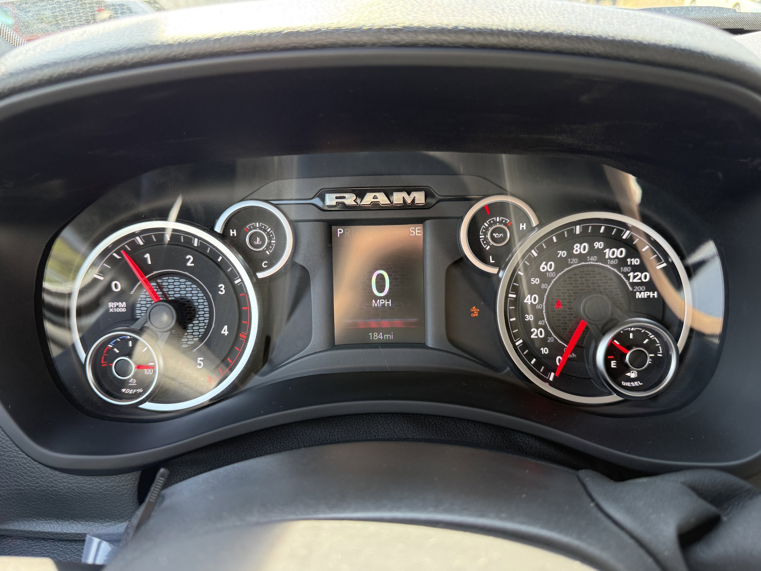 2026 RAM 3500 Chassis Tradesman - Photo 13