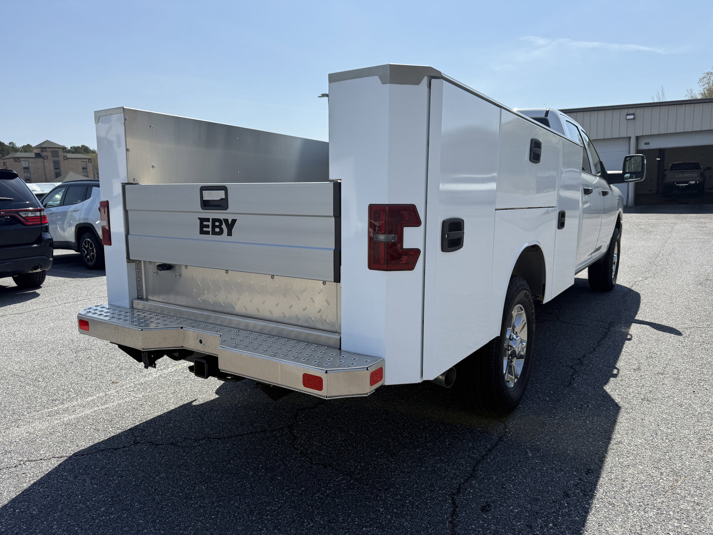 2026 RAM 3500 Chassis Tradesman - Photo 9