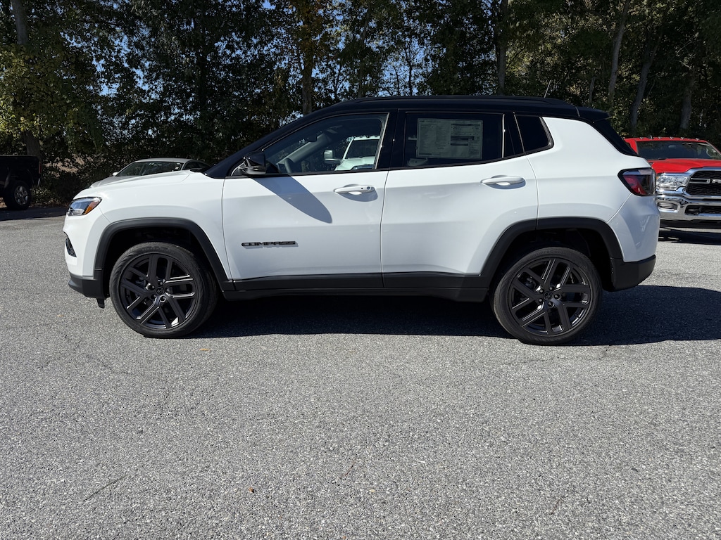 New 2026 Jeep Compass LIMITED 4X4 Sport Utility