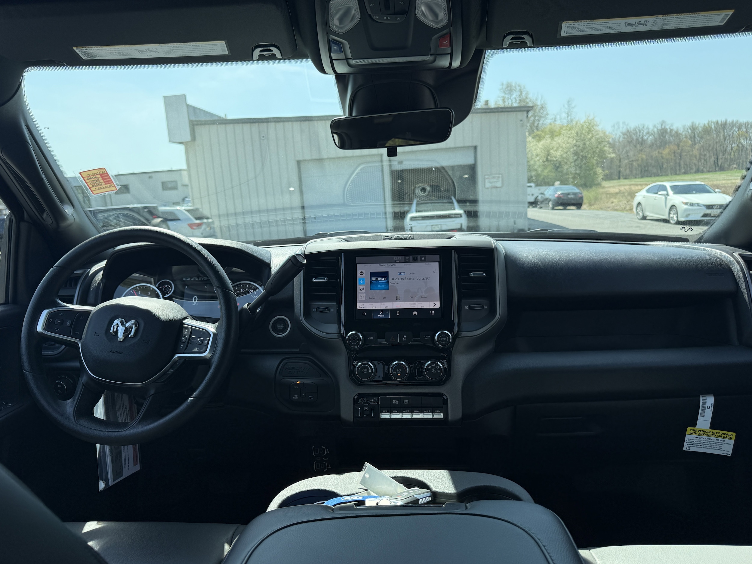 2026 RAM 3500 Chassis Tradesman - Photo 18