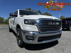 2025 Ram 1500 LARAMIE CREW CAB 4X4 5'7 BOX Pickup