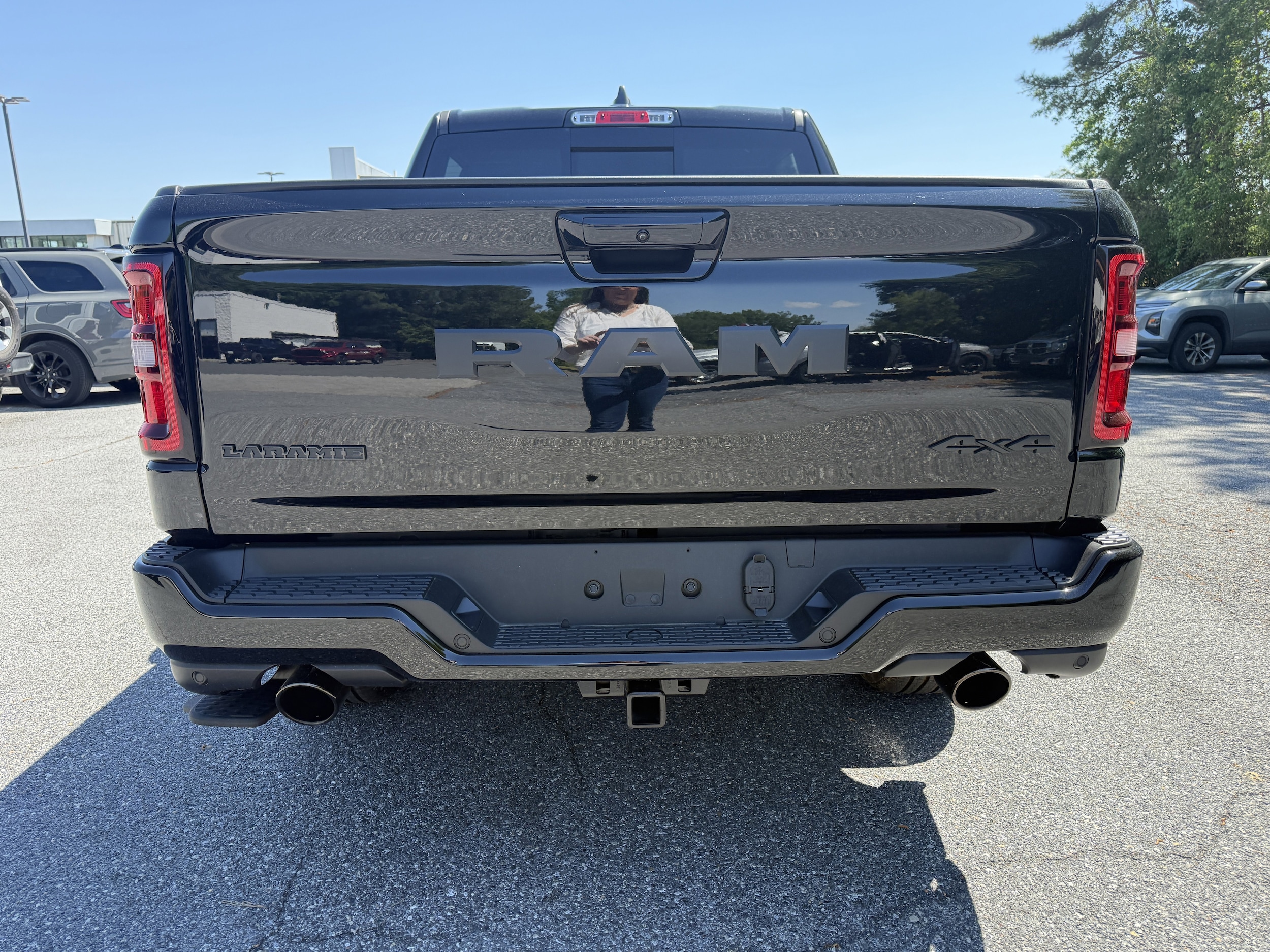 2026 RAM 1500 Laramie - Photo 6
